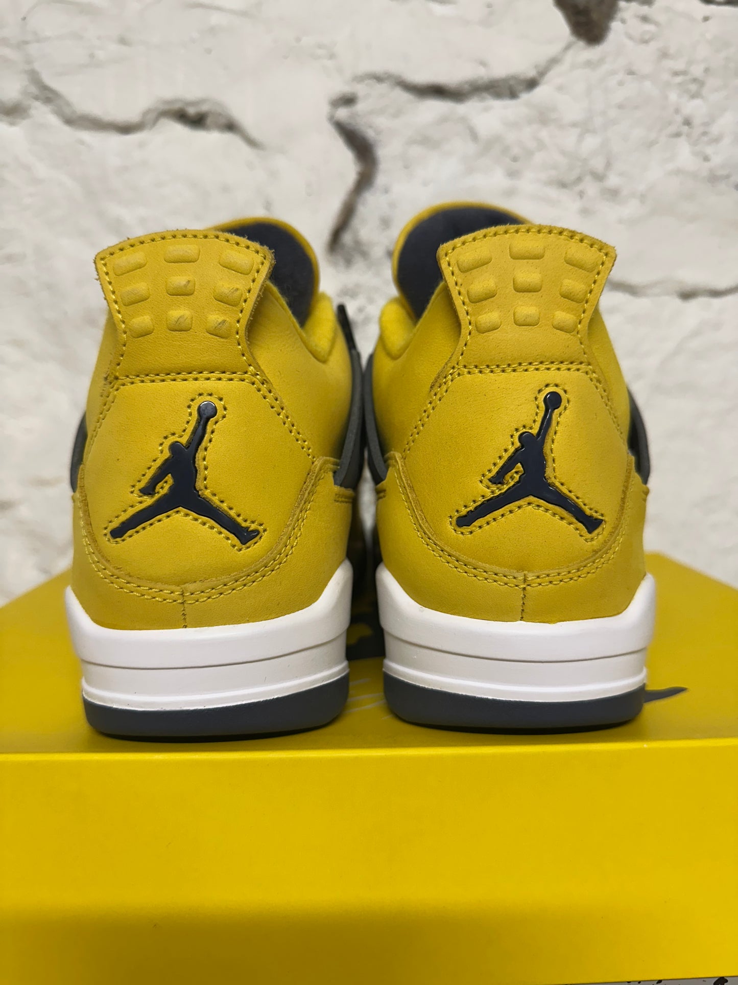 Air Jordan 4 Lightning Sz 7.5 DS