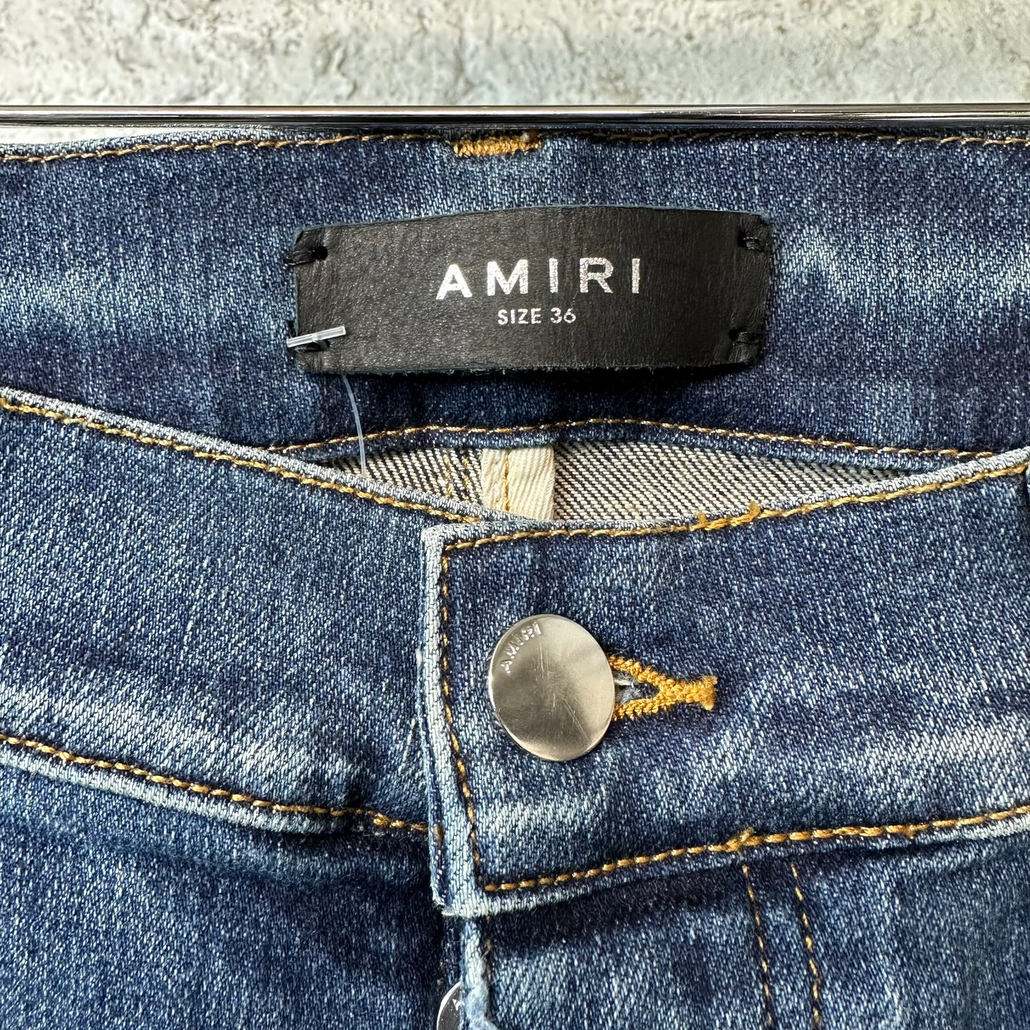 Amiri Knee Rip Dark Blue Denim Jeans Sz 36