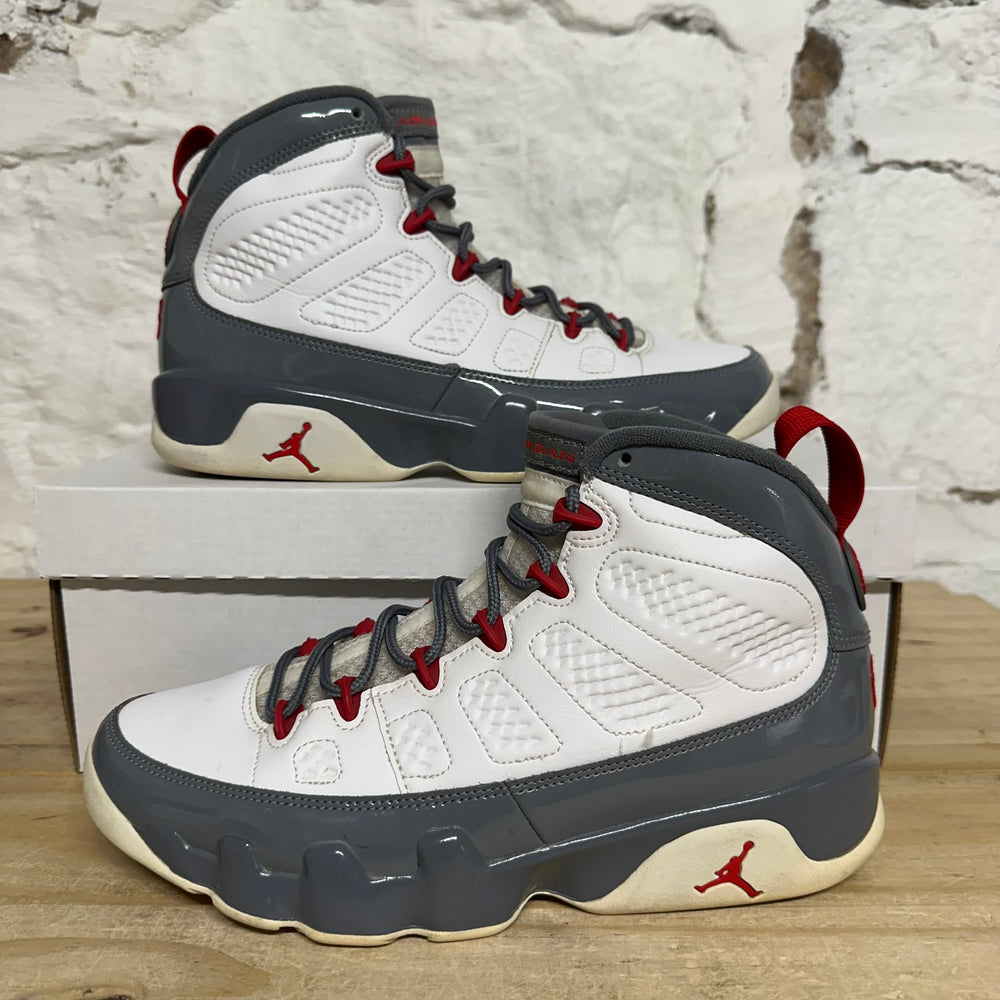 Air Jordan 9 Fire Red Sz 8.5
