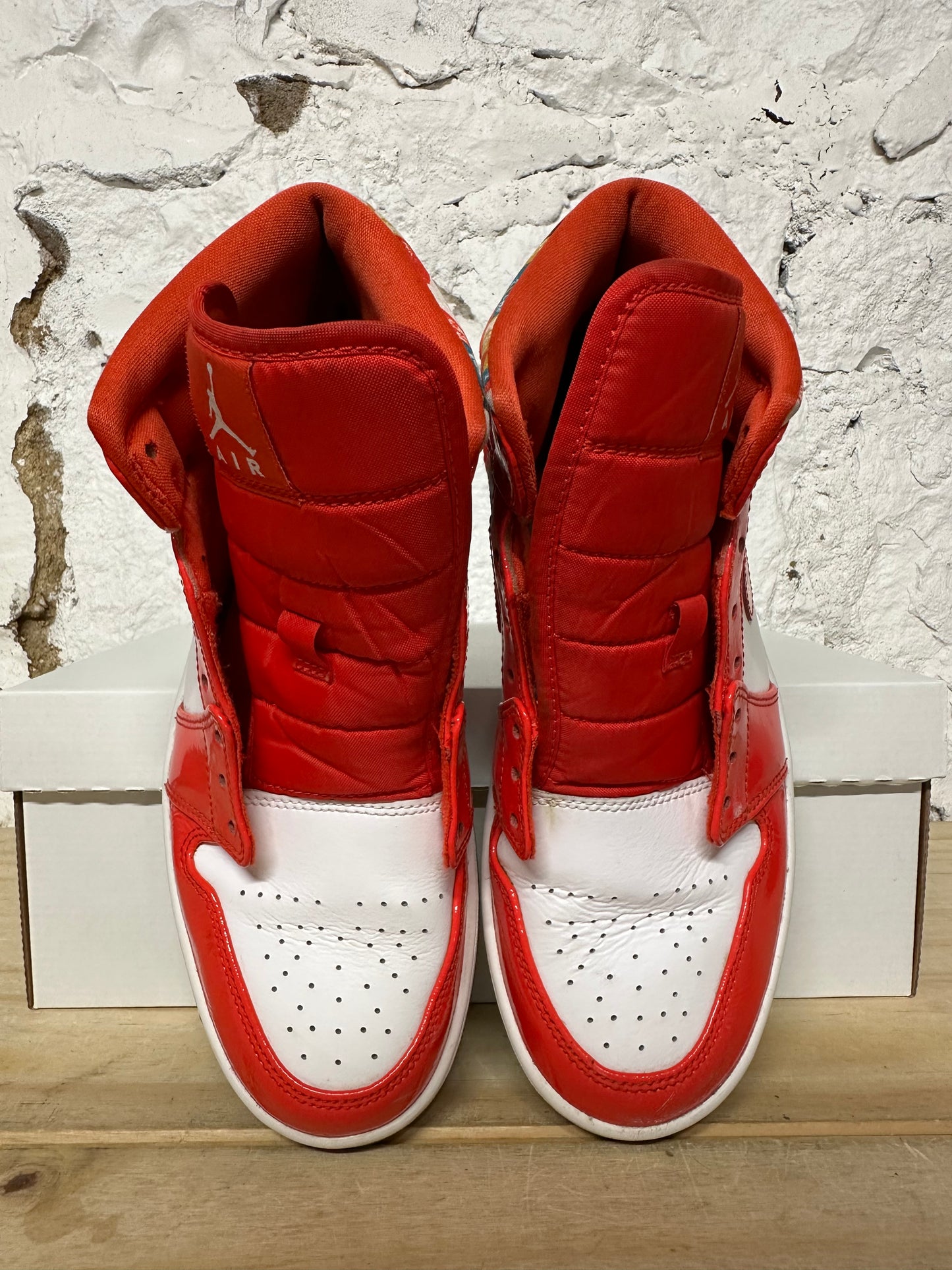 Air Jordan 1 Mid Red Barcelona Sz 8.5