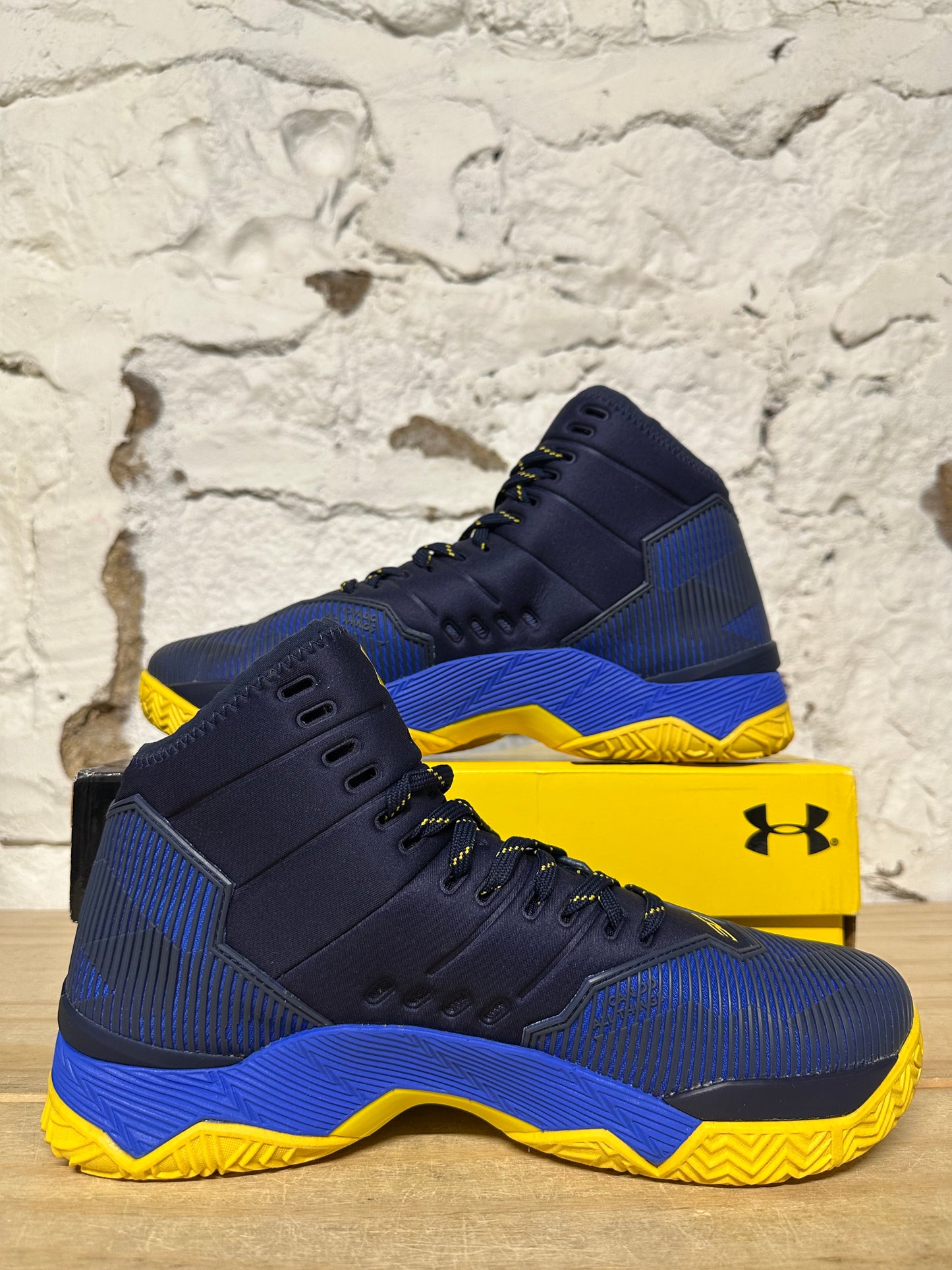 Under Armour Curry 2.5 Dub Nation Sz 10 DS