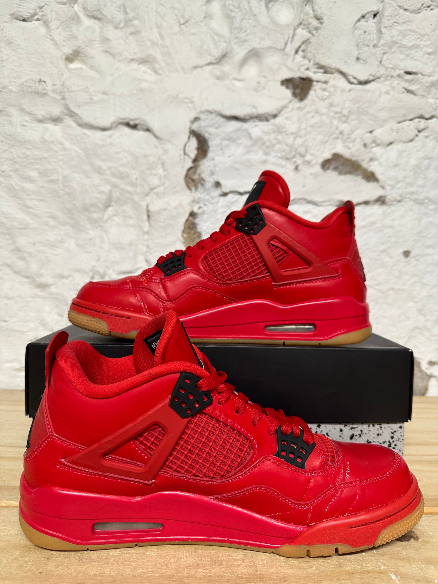 Air Jordan 4 Singles Day Sz 8.5 (10W)