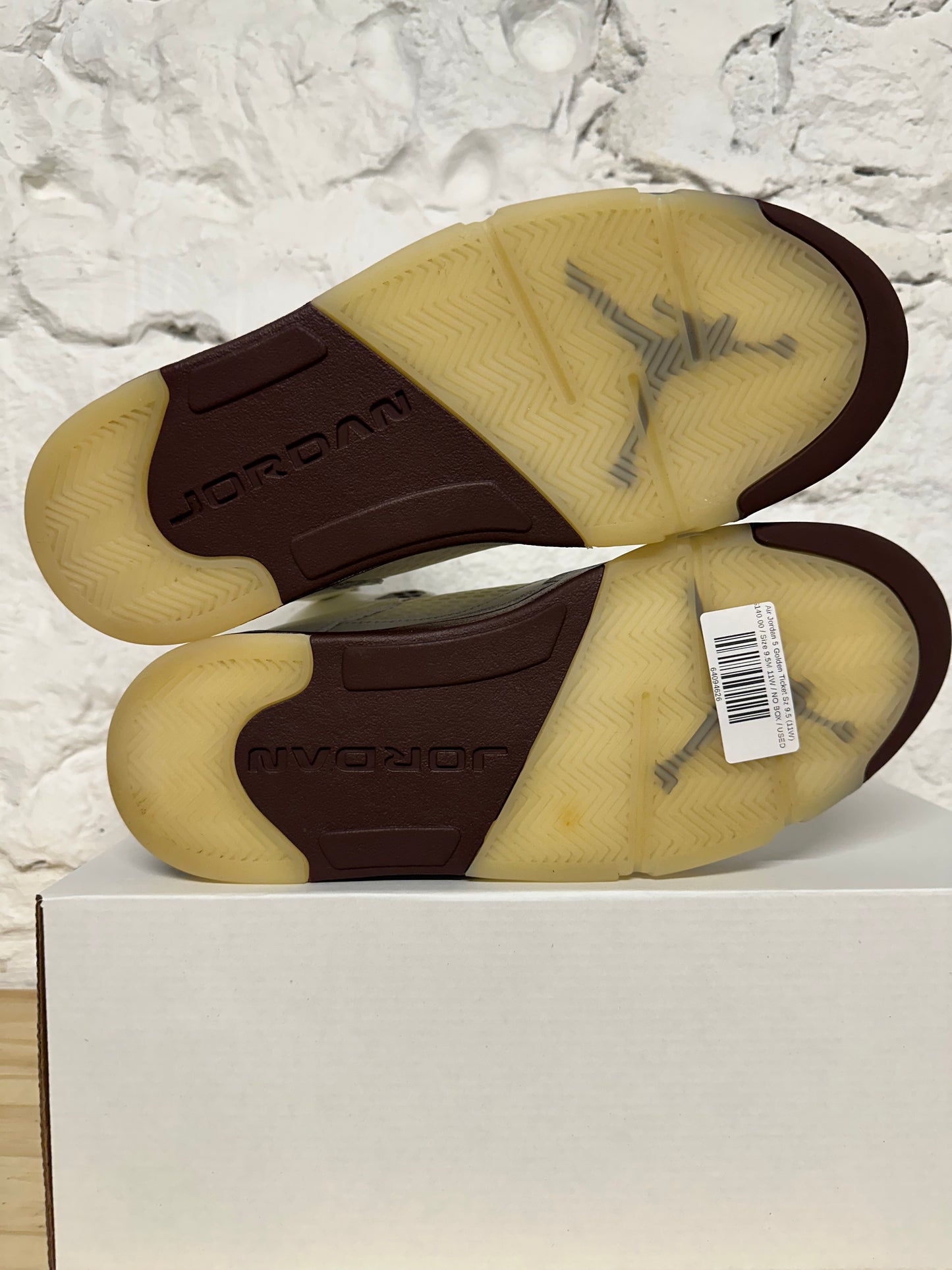 Air Jordan 5 Golden Ticket Sz 9.5 (11W)