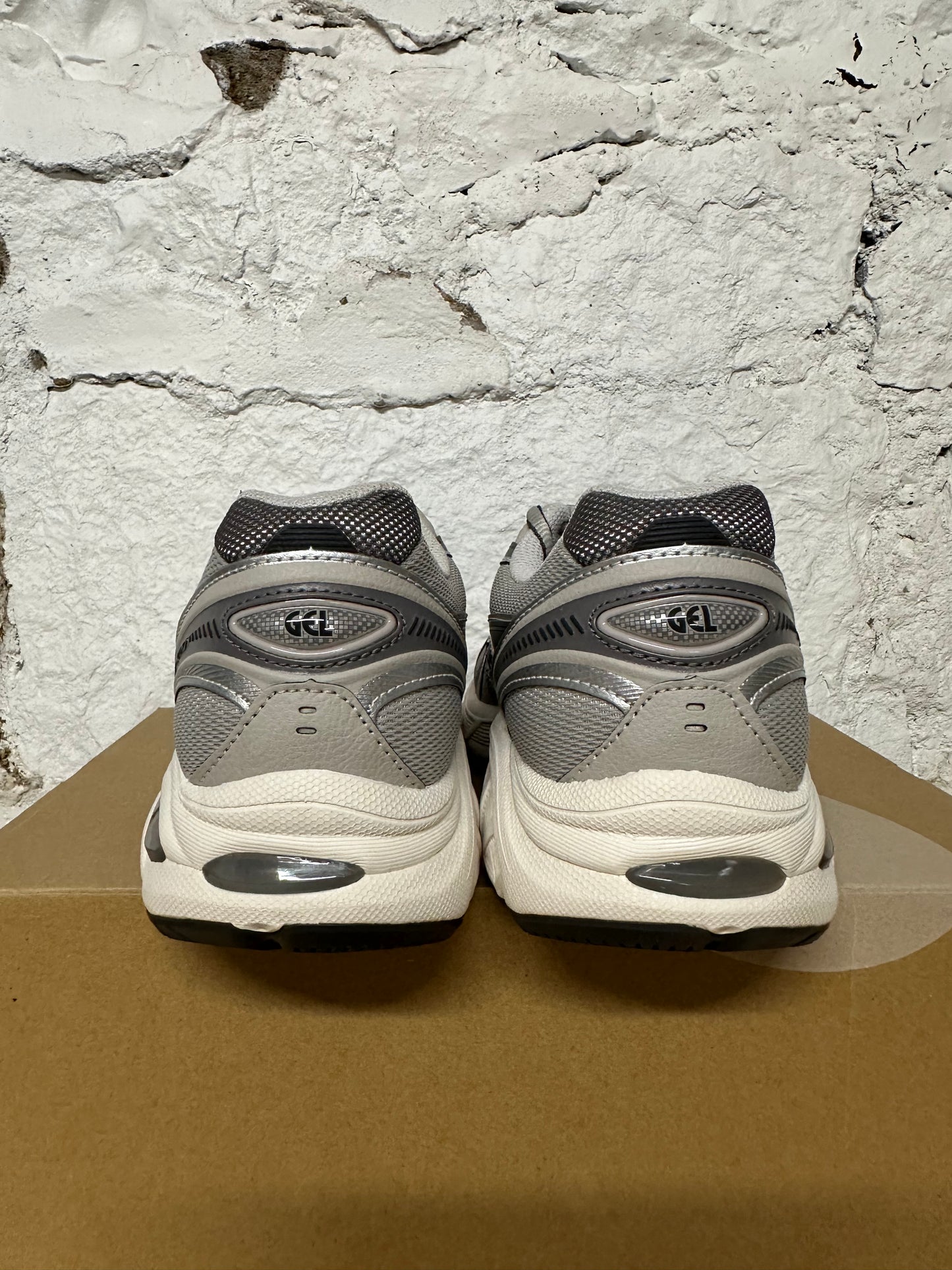 Asics GT2160 Oyster Grey Sz 8 DS