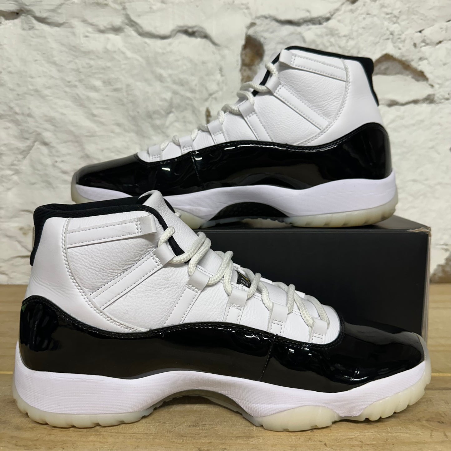 Air Jordan 11 High DMP Gratitude Sz 13