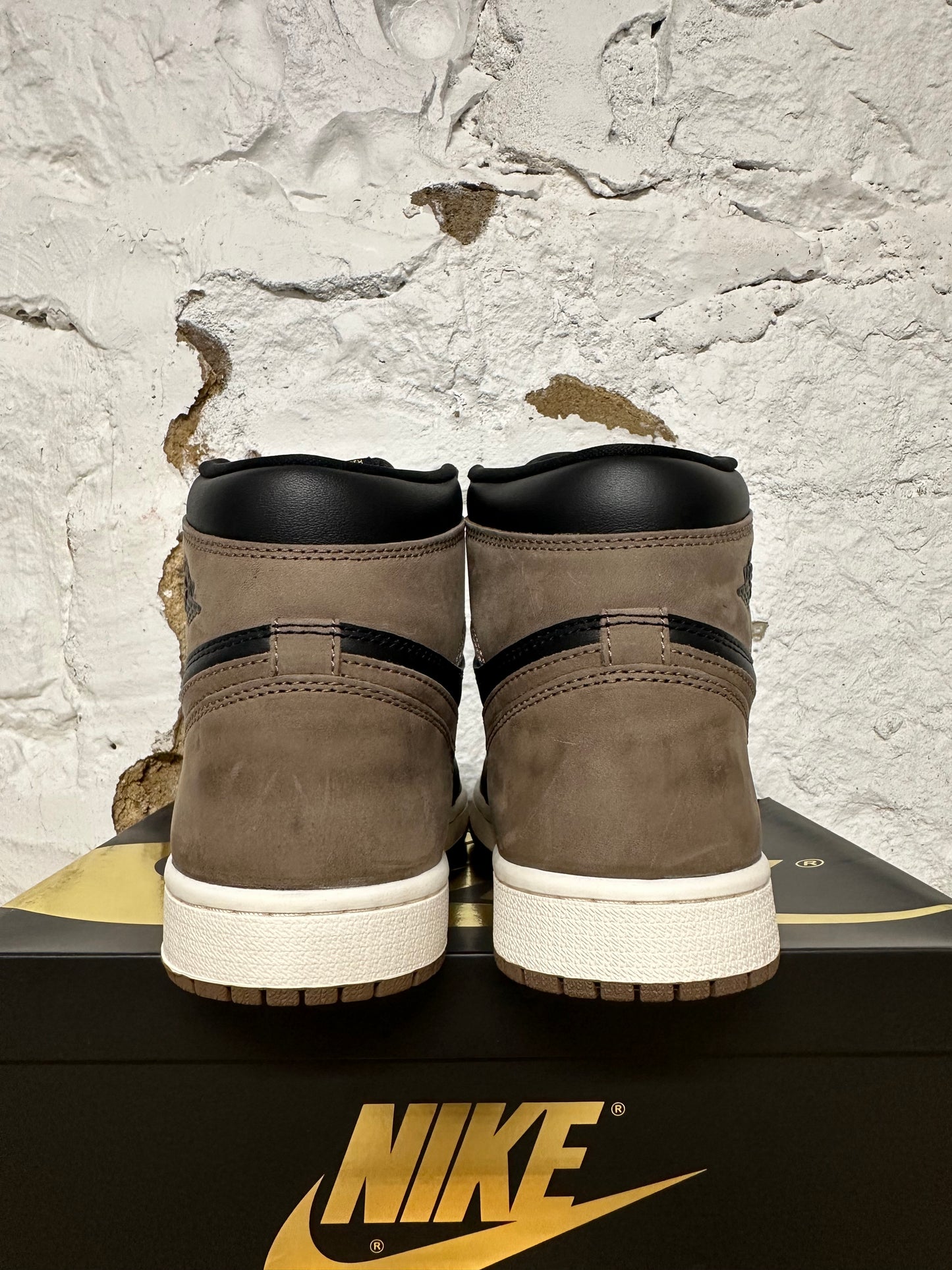 Air Jordan 1 Palomino Sz 8