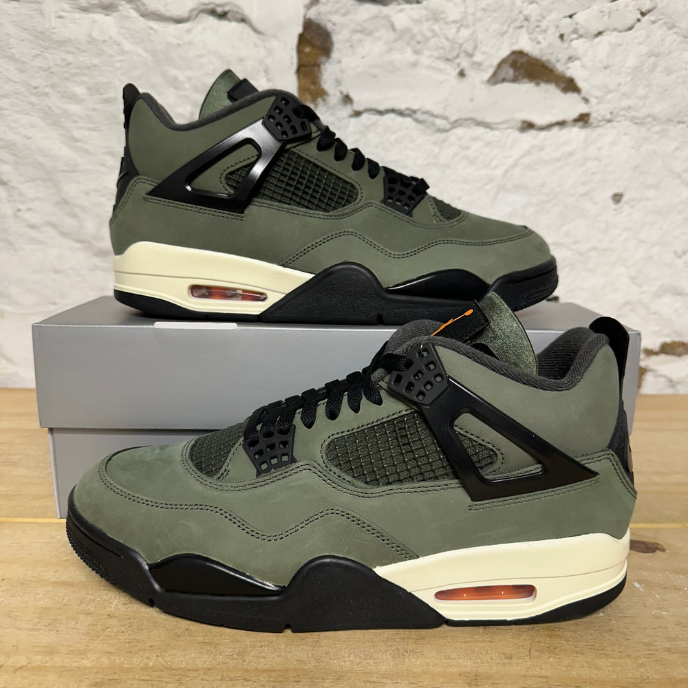 Air Jordan 4 Undefeated Sz 10.5 DS