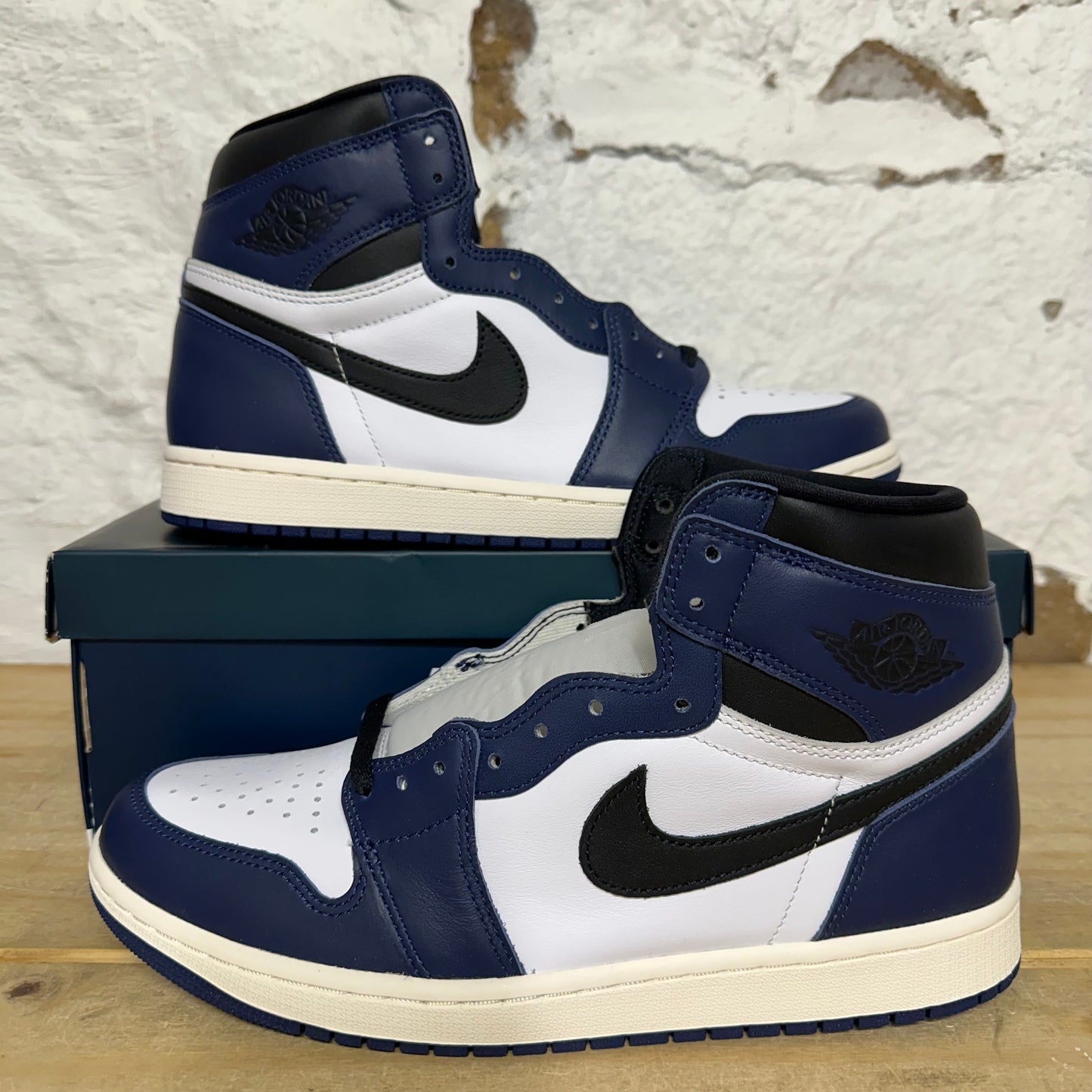 Air Jordan 1 High Midnight Navy Sz 10.5 DS