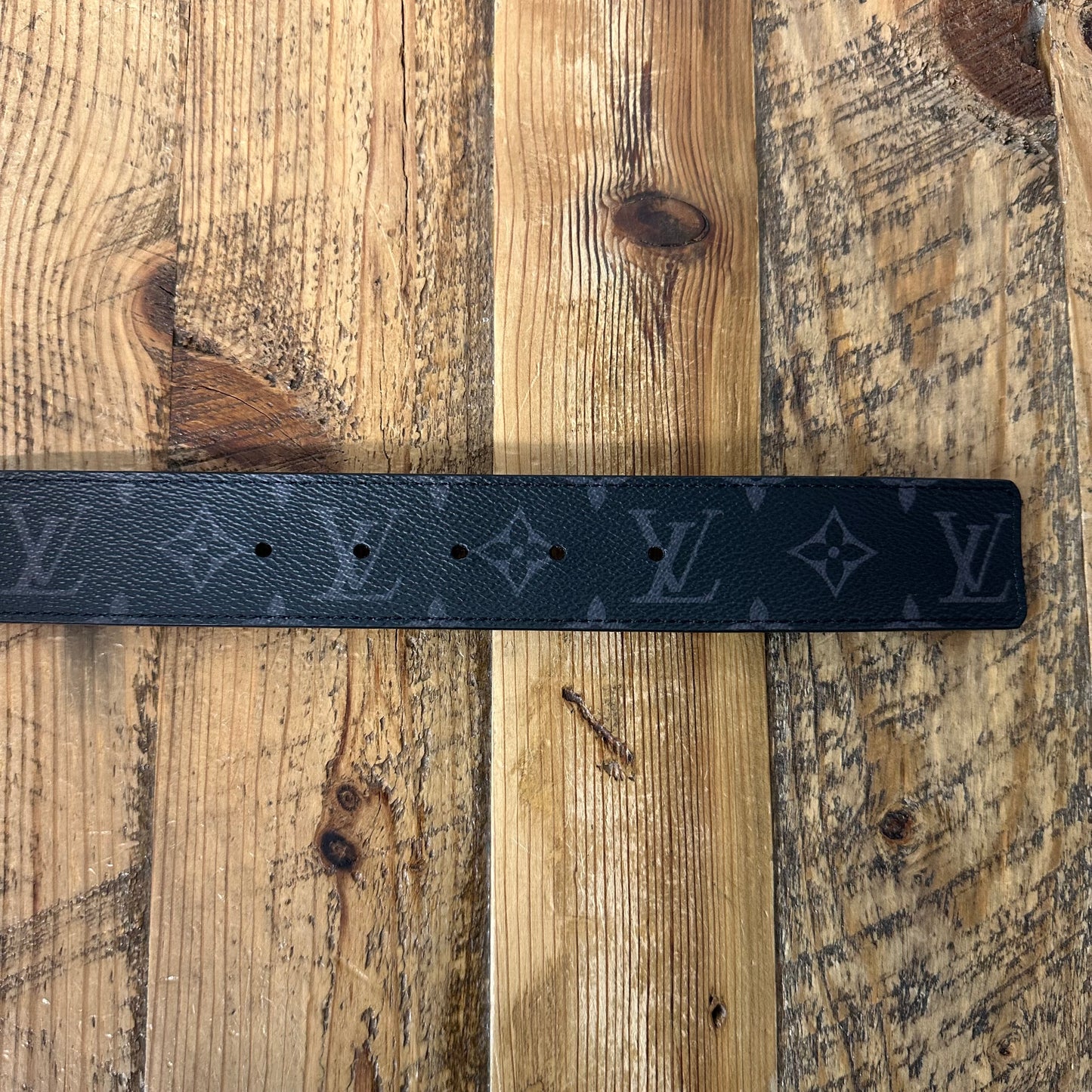 Louis Vuitton Graphite Belt Sz (100/40) W/ Box