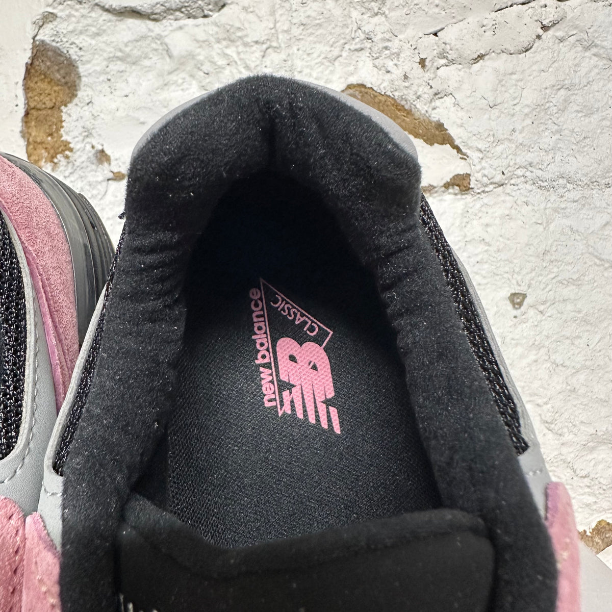 New Balance 993 MiUSA Pink Taffy Sz 9 DS