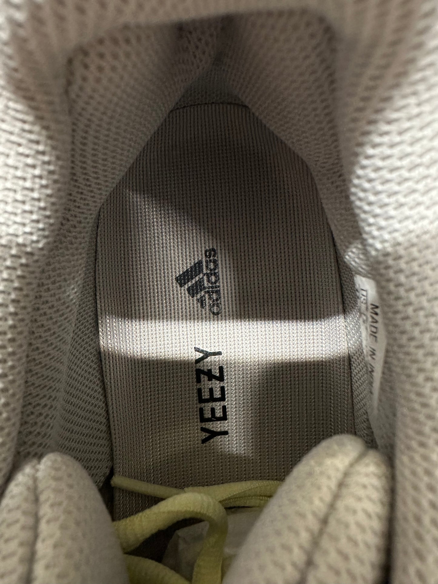 Yeezy 700 Wave Runner Sz 11 DS