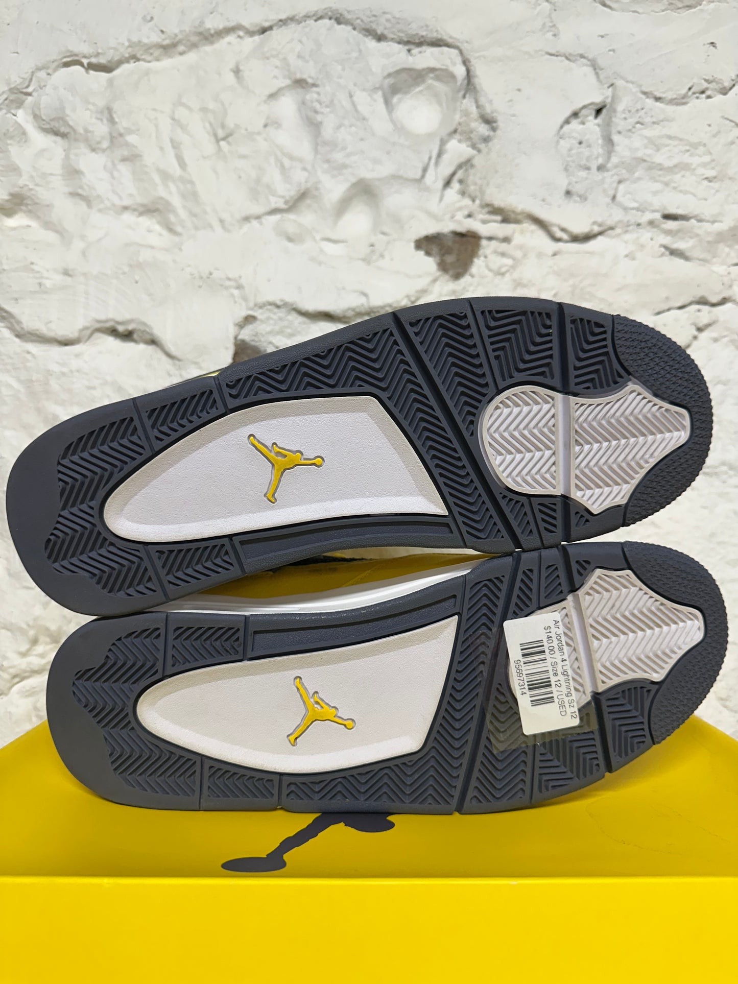 Air Jordan 4 Lightning Sz 12