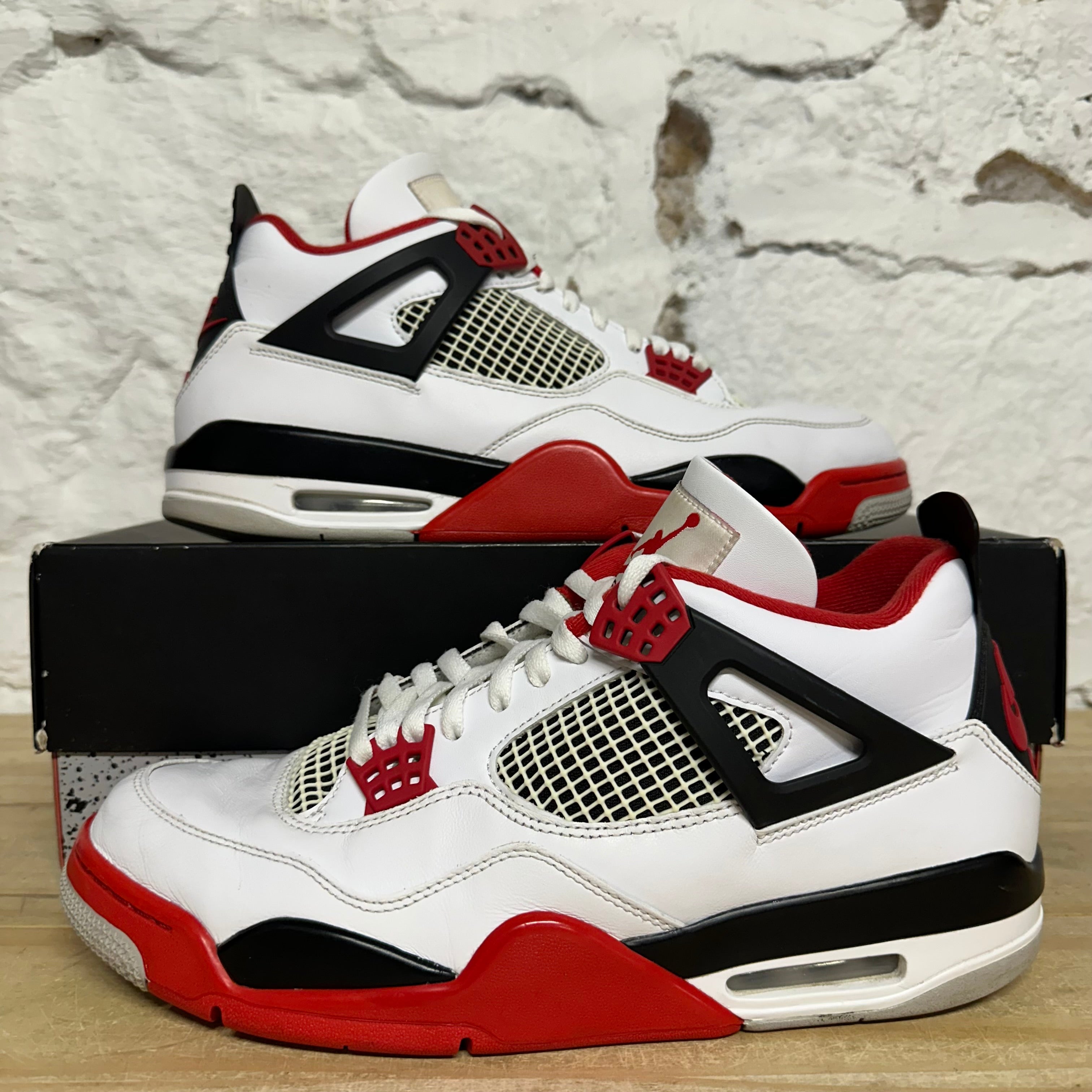 Air Jordan 4 Fire Red (2020) Sz 12