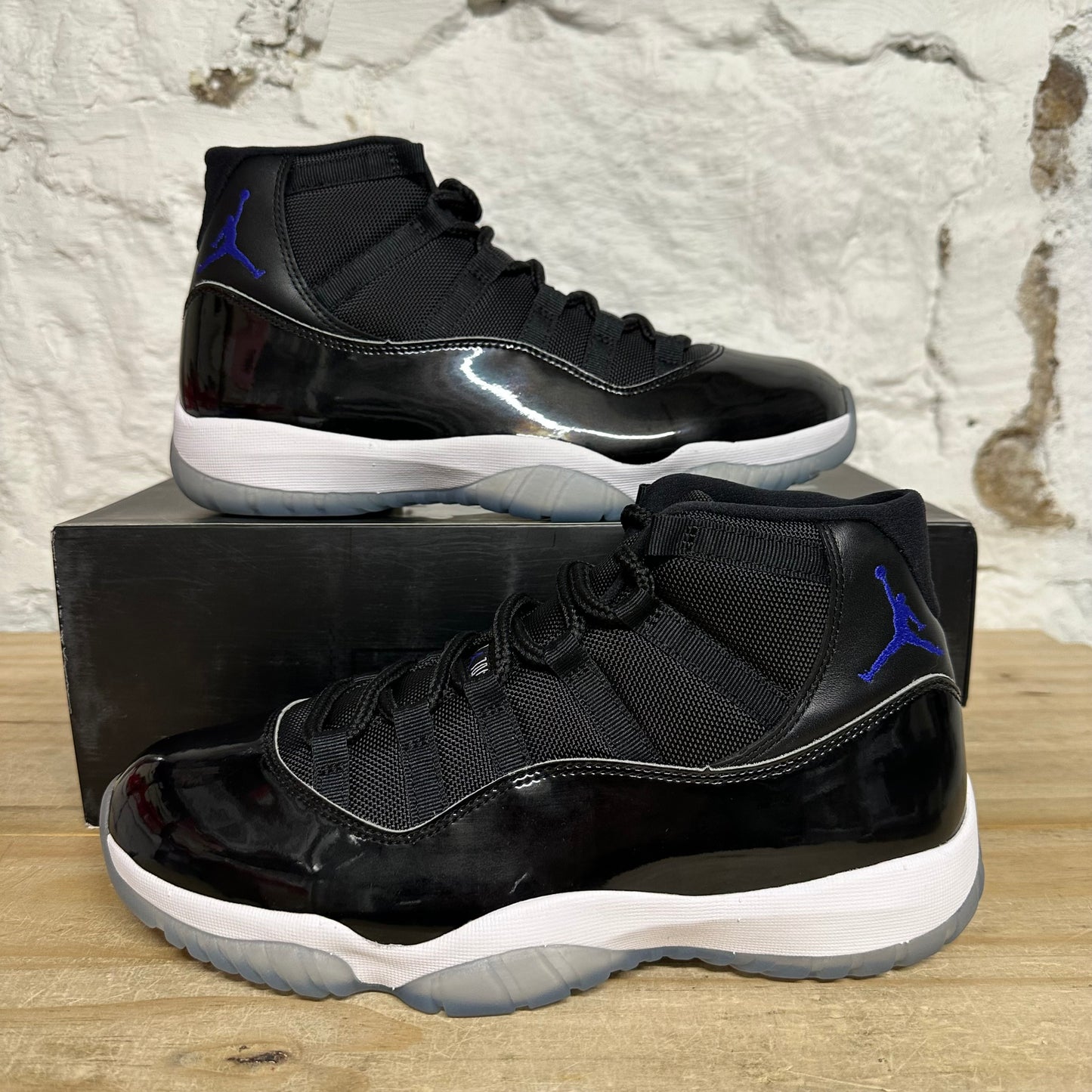 Air Jordan 11 High Space Jam Sz 10.5 DS