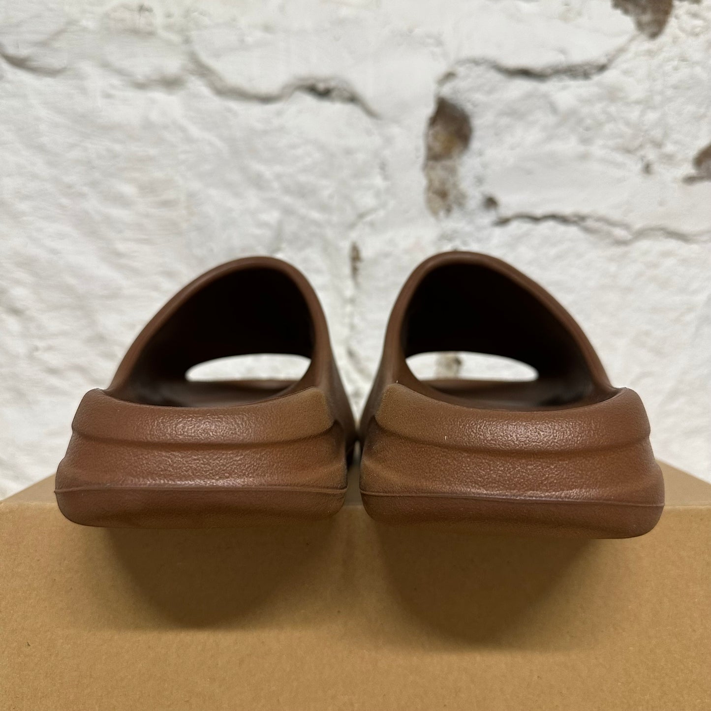 Yeezy Slide Flax Sz 7