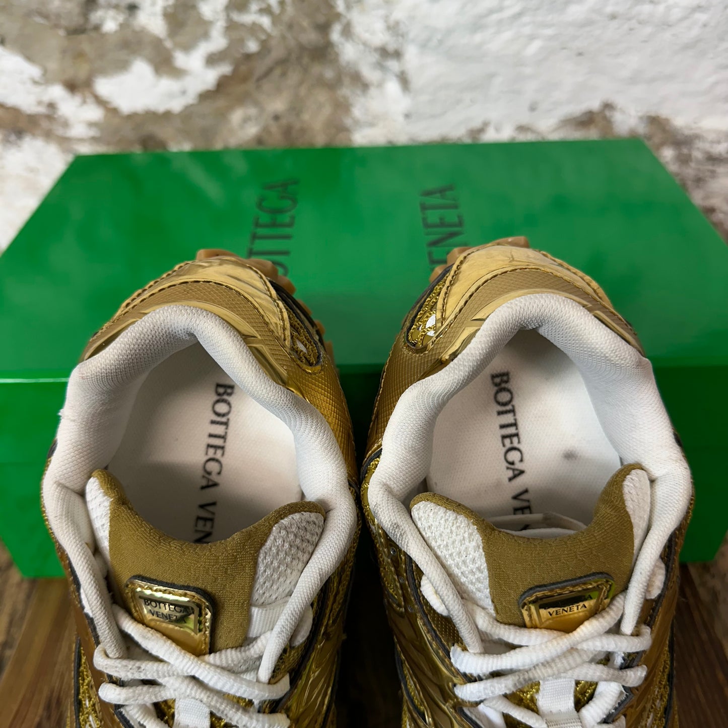 Bottega Veneta Gold White Orbit Sneaker Sz 5 (37)