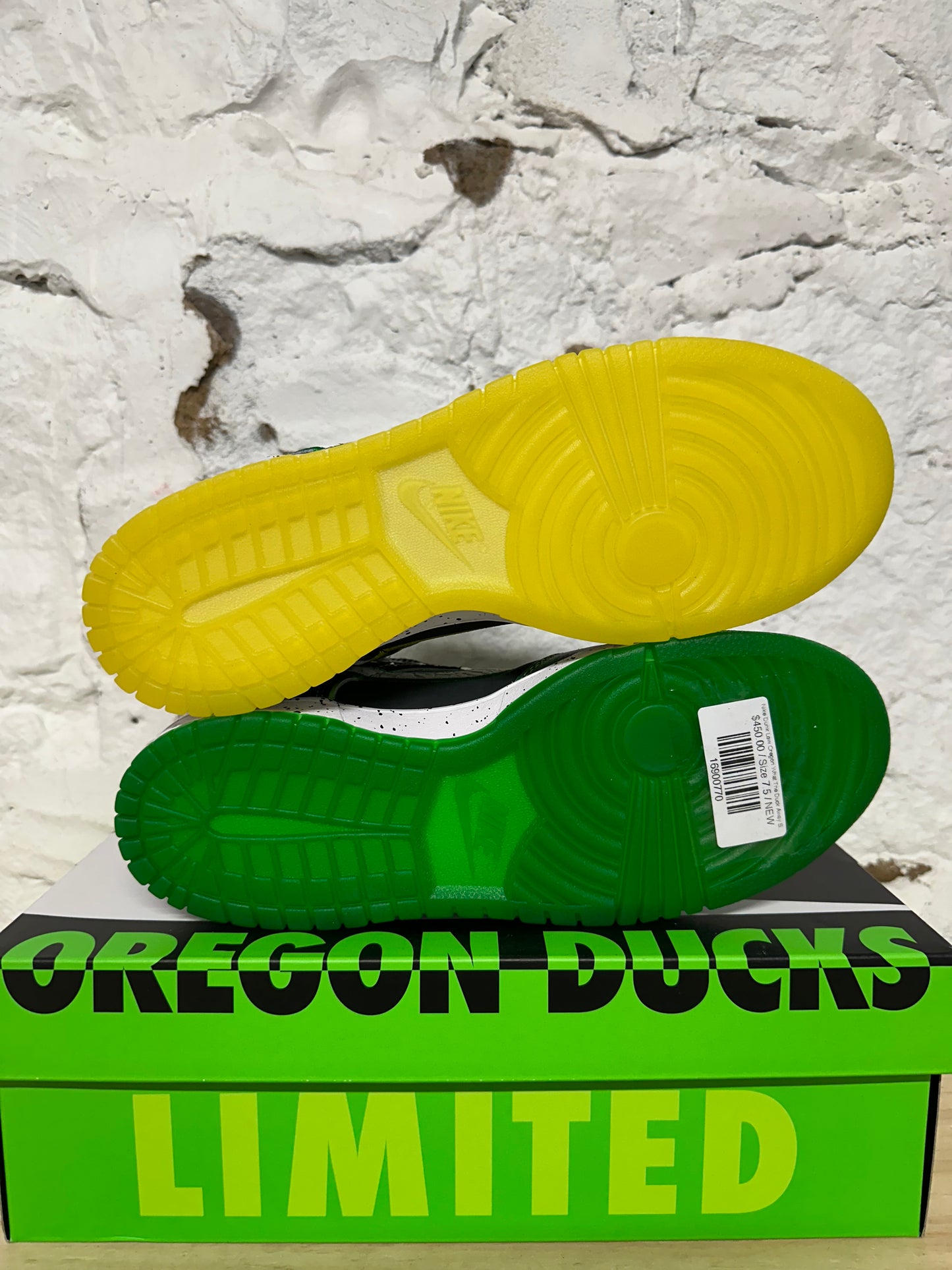 Nike Dunk Low Oregon What The Duck Away Sz 7.5 DS