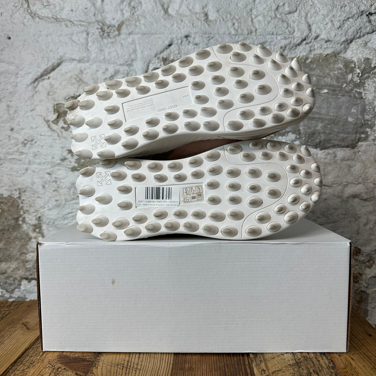 Off White ODSY 2000 Pink White Sneaker Sz 7 (40)