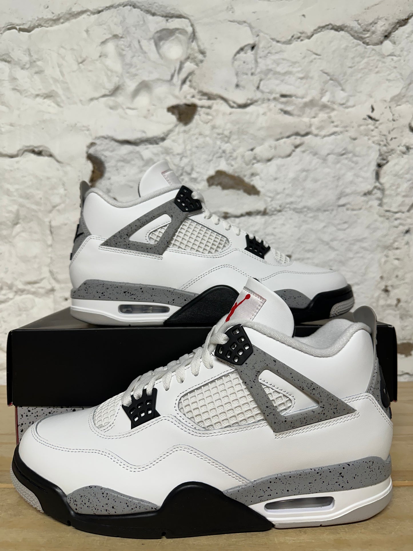 Air Jordan 4 White Cement (2025) Sz 10.5 DS