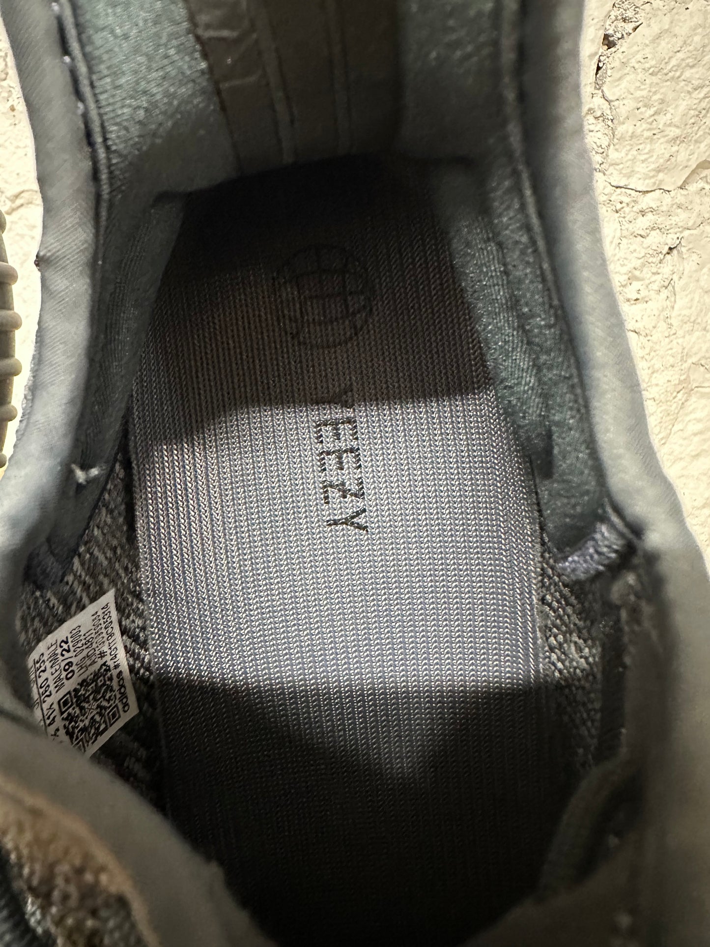 Yeezy 350 MX Dark Salt Sz 8