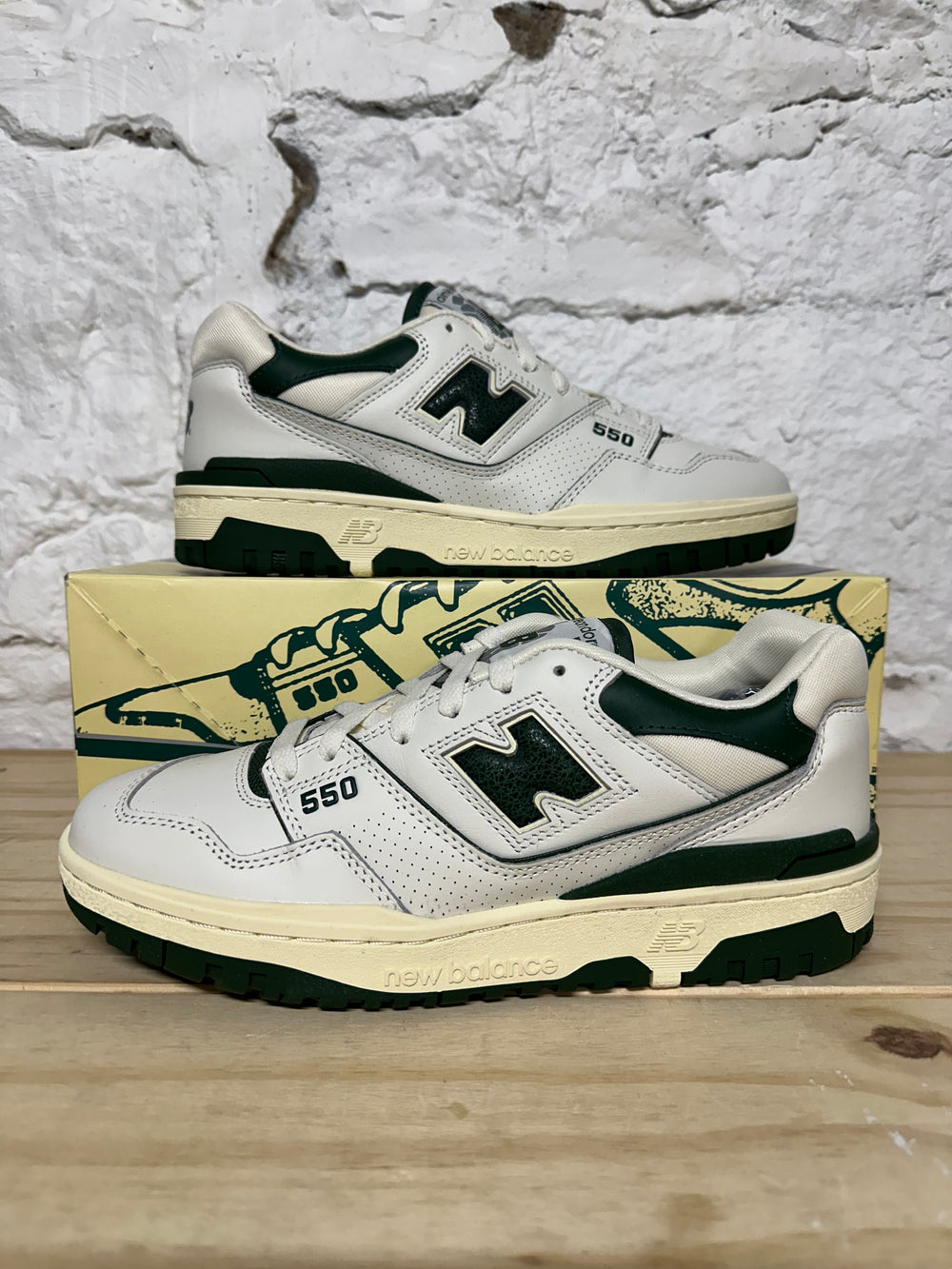 New Balance 550 ALD White Green Sz 8.5 DS