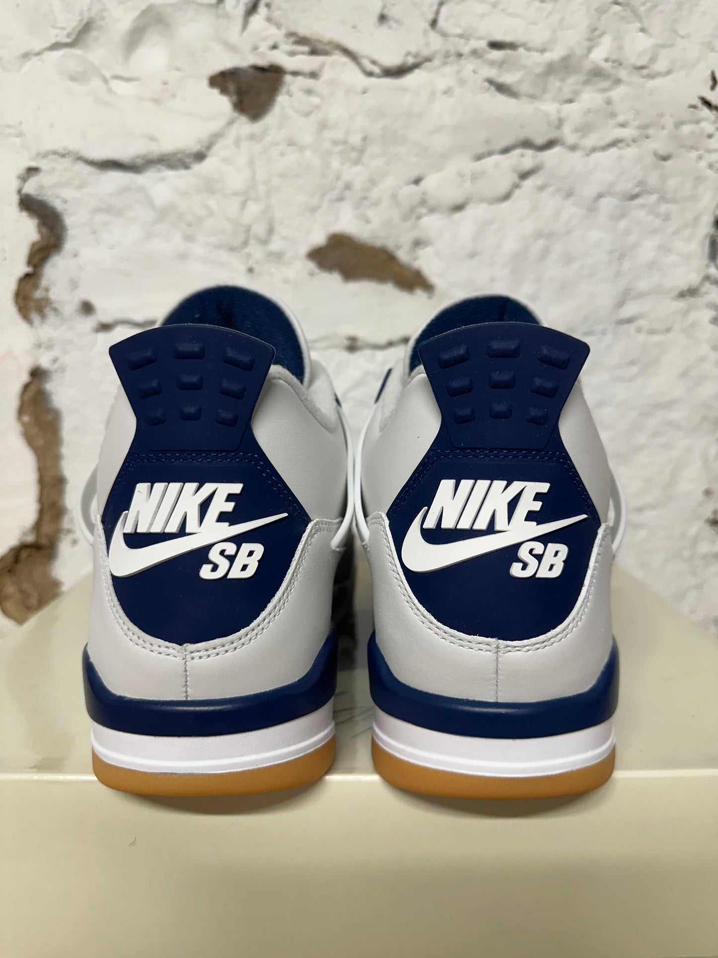 Air Jordan 4 SB Navy Sz 10