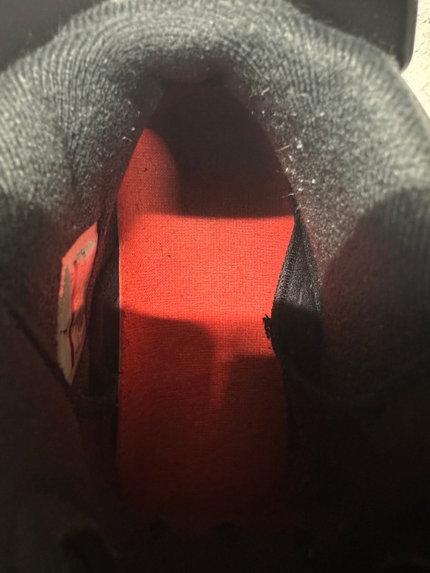 Air Jordan 6 Infrared (2019) Sz 9