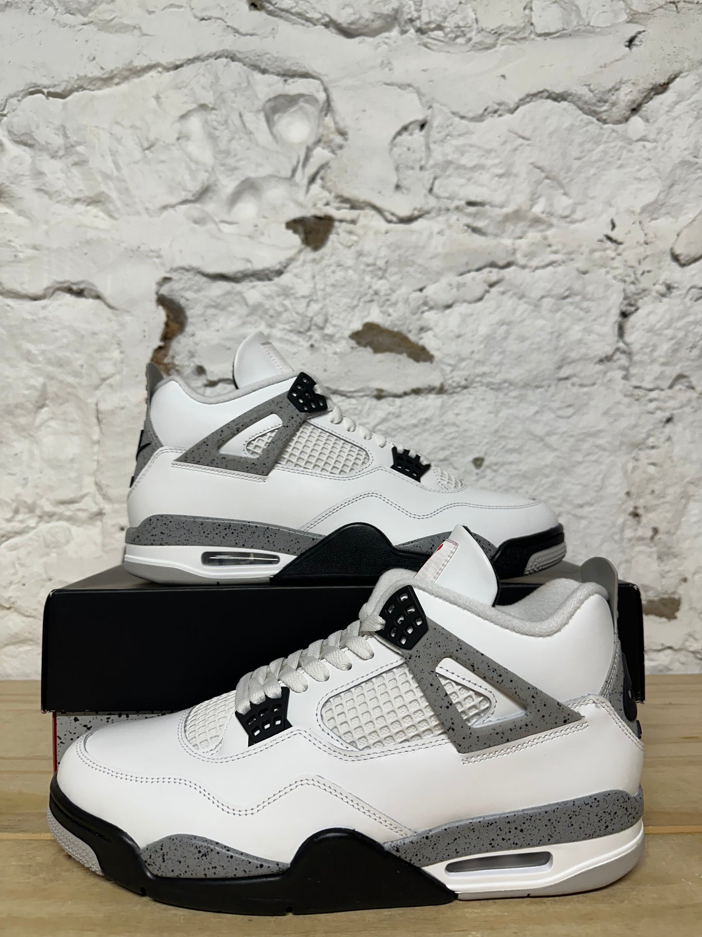 Air Jordan 4 White Cement Sz 11 DS
