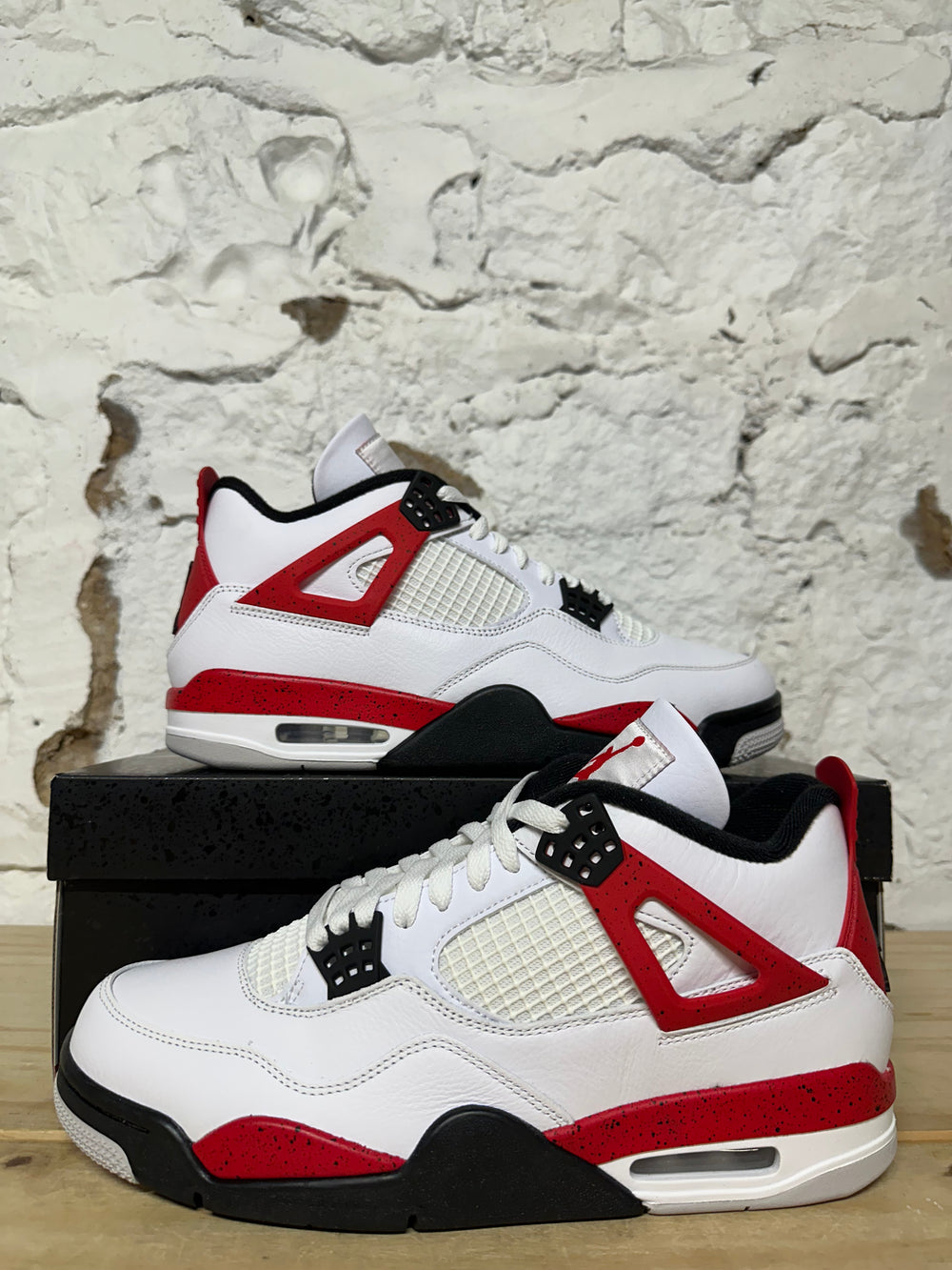Air Jordan 4 Red Cement Sz 10.5 DS