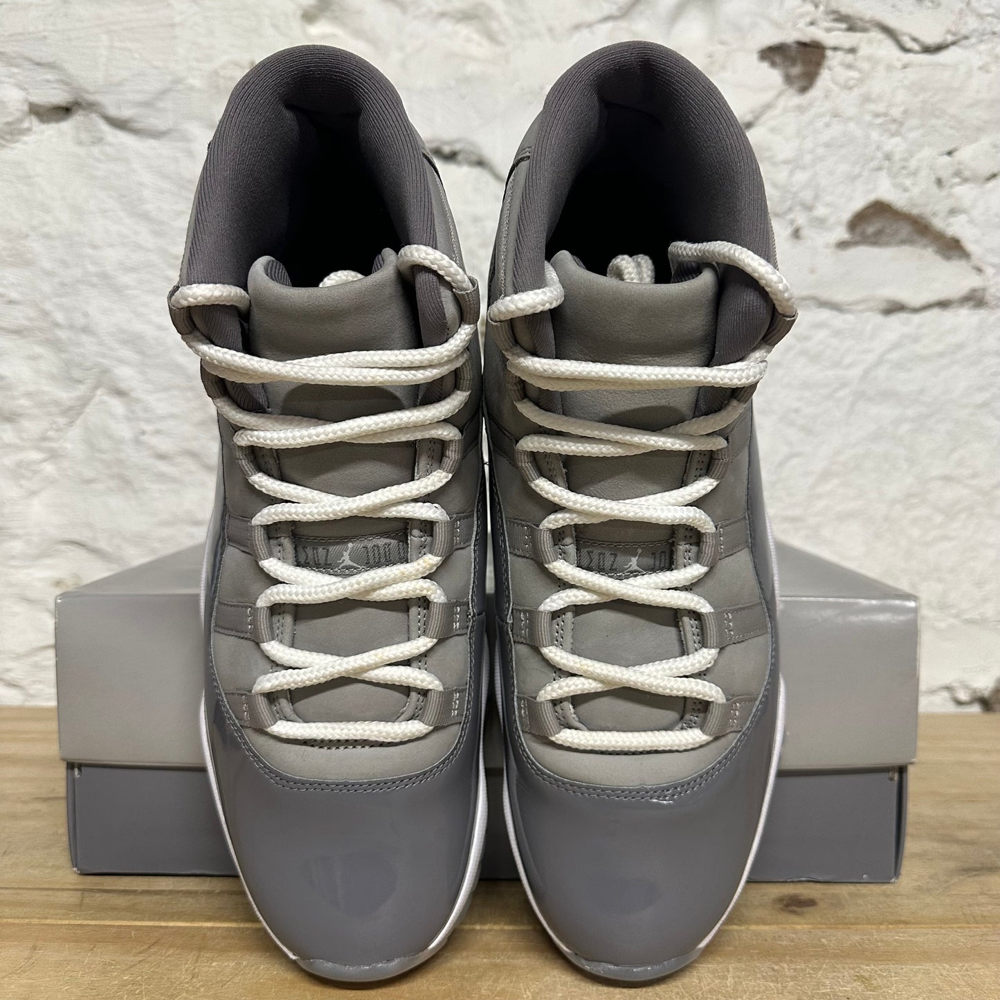 Air Jordan 11 High Cool Grey Sz 11