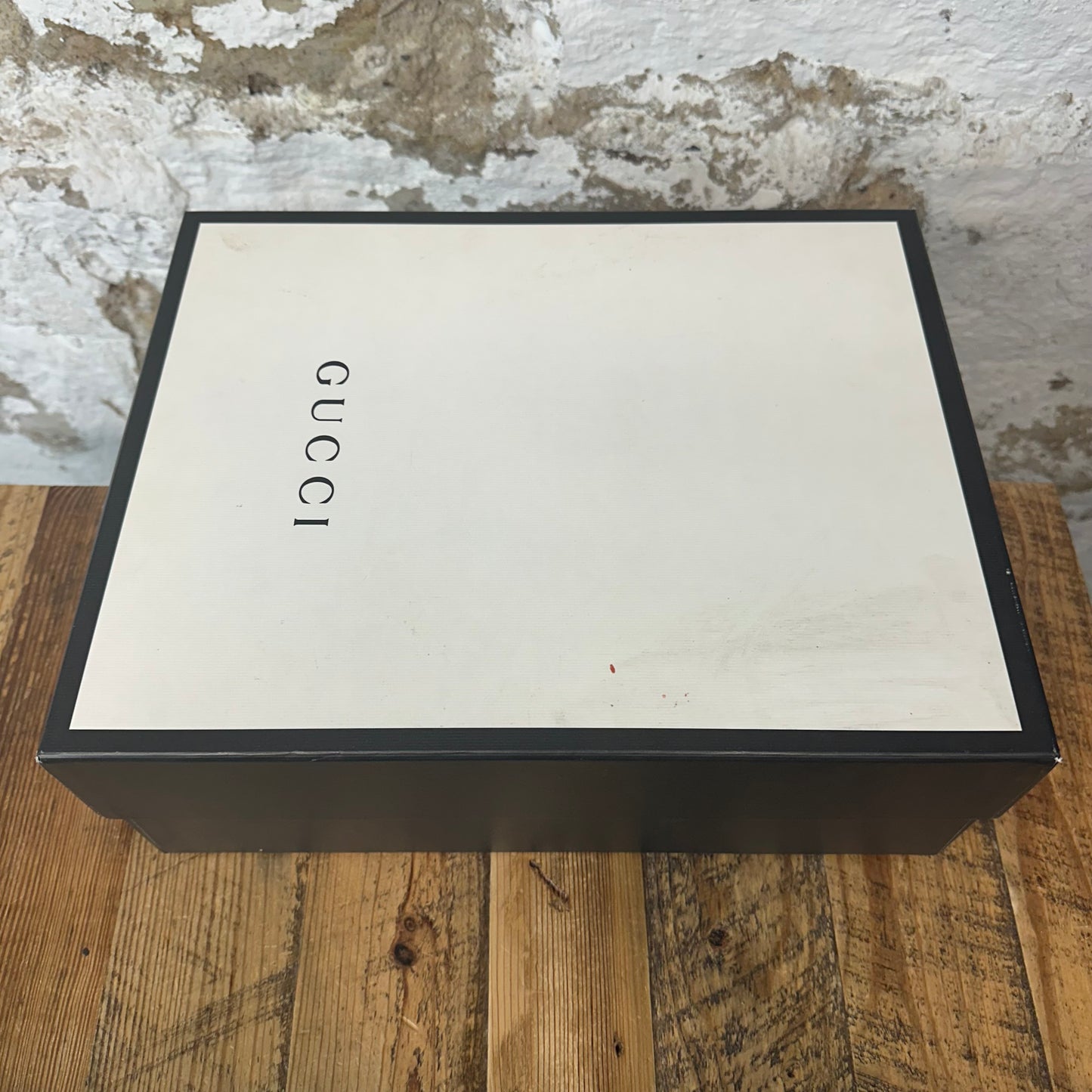 Gucci Rython Vintage Logo Cream Sneaker Sz 10.5