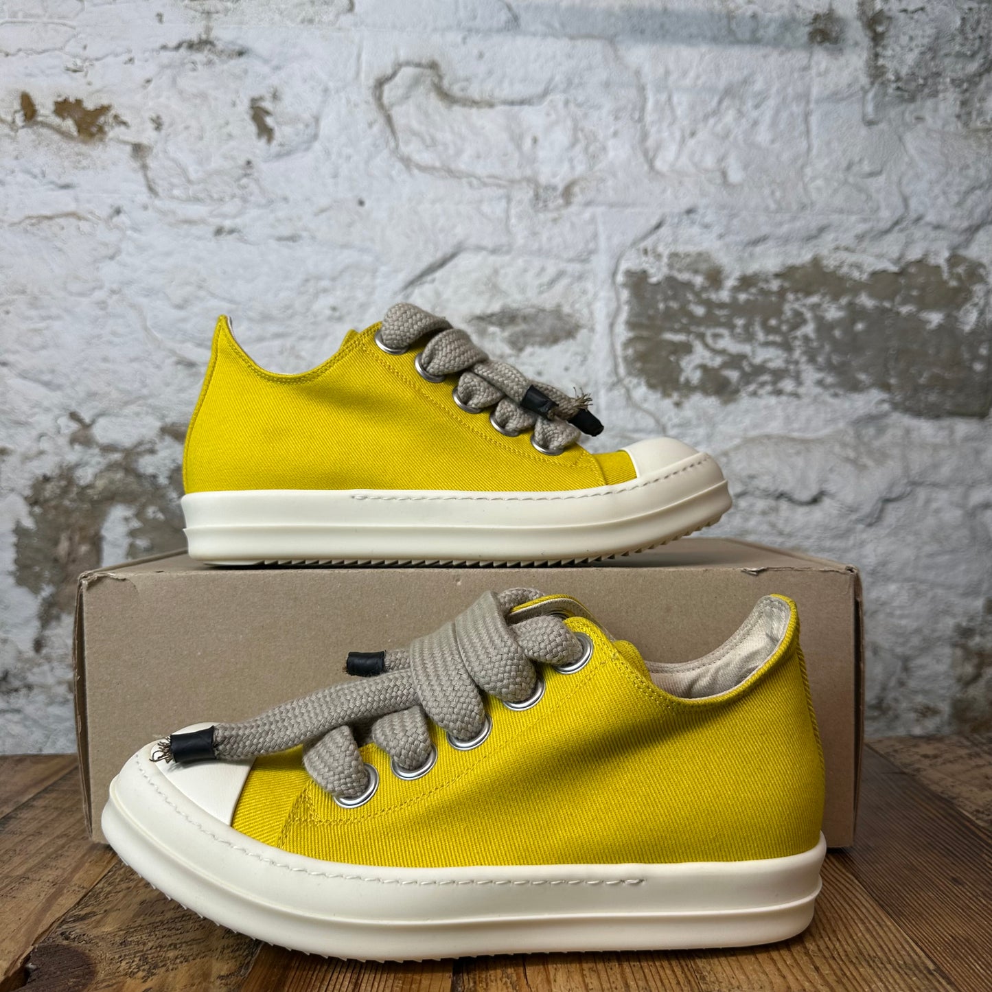 Rick Owens Jumbo Lace Lemon Milk Sneaker Sz 8 (41)