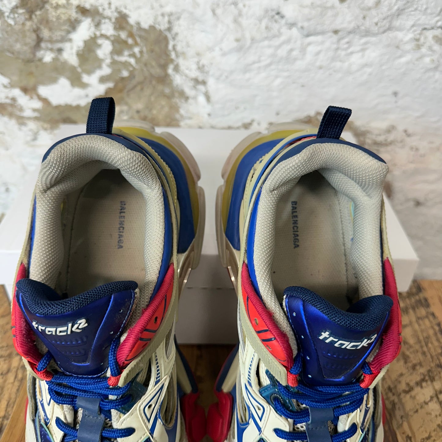 Balenciaga Track 2 Beige Blue Red Sneaker Sz 9 (42)