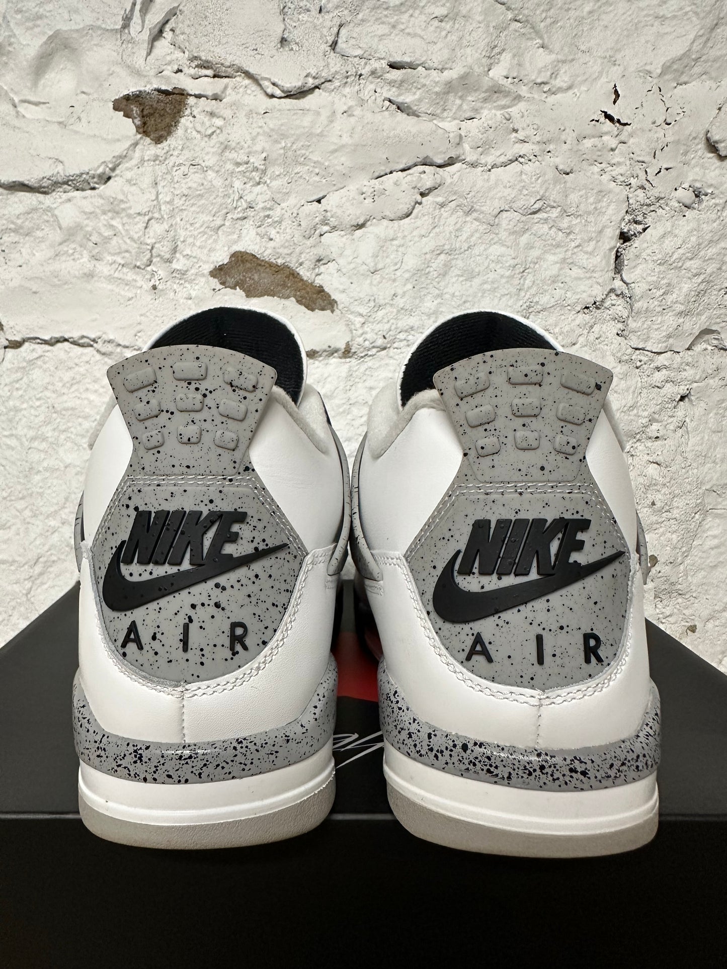 Air Jordan 4 White Cement Sz 10