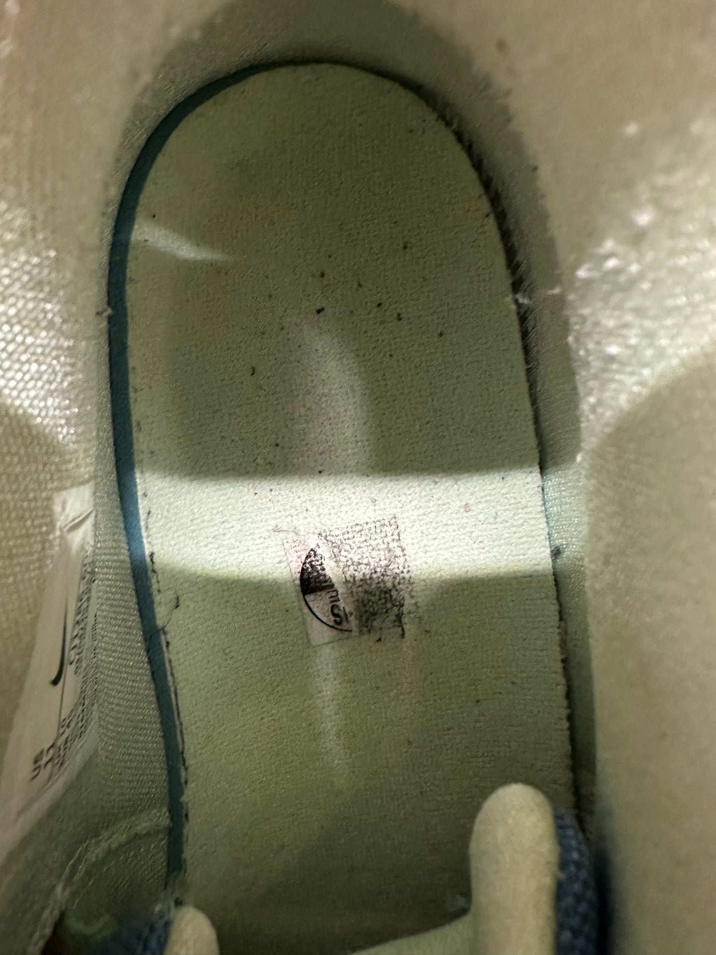 Nike Kyrie 3 Low Atomic Pink Stone Blue Sz 11