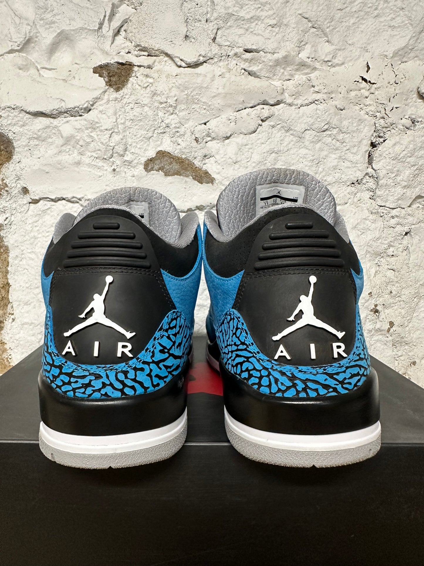 Air Jordan 3 Powder Blue Sz 11