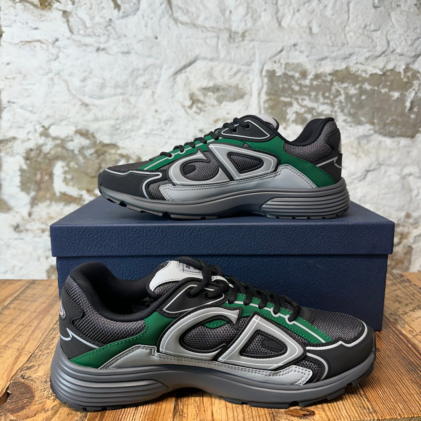Dior B30 Green Black Grey Sneaker Sz 10 (43) DS