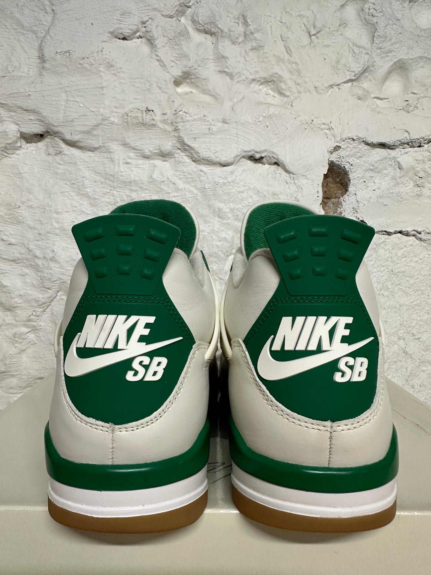 Air Jordan 4 SB Pine Green Sz 12