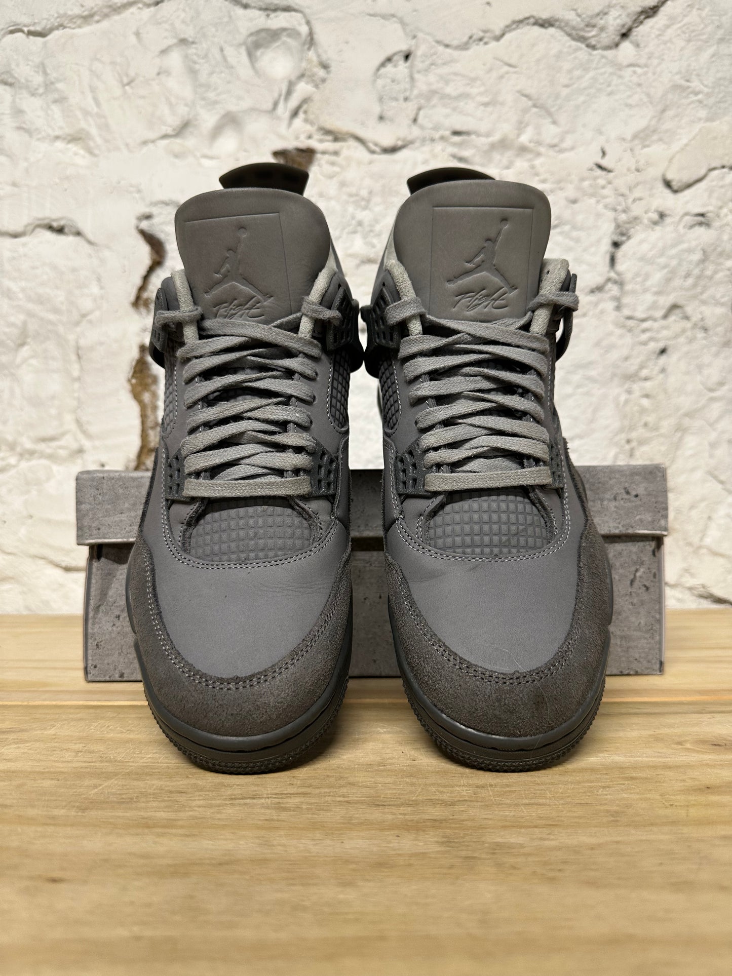 Air Jordan 4 Wet Cement Sz 9.5