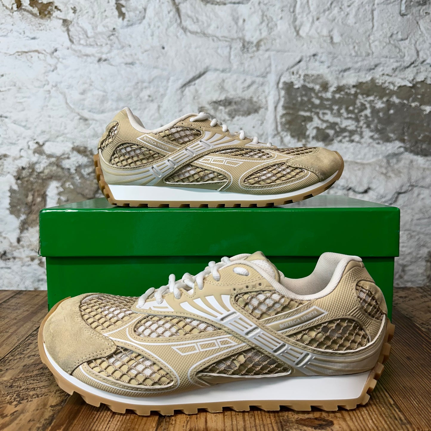 Bottega Veneta Tufo Orbit Sneaker Sz 8 (41)