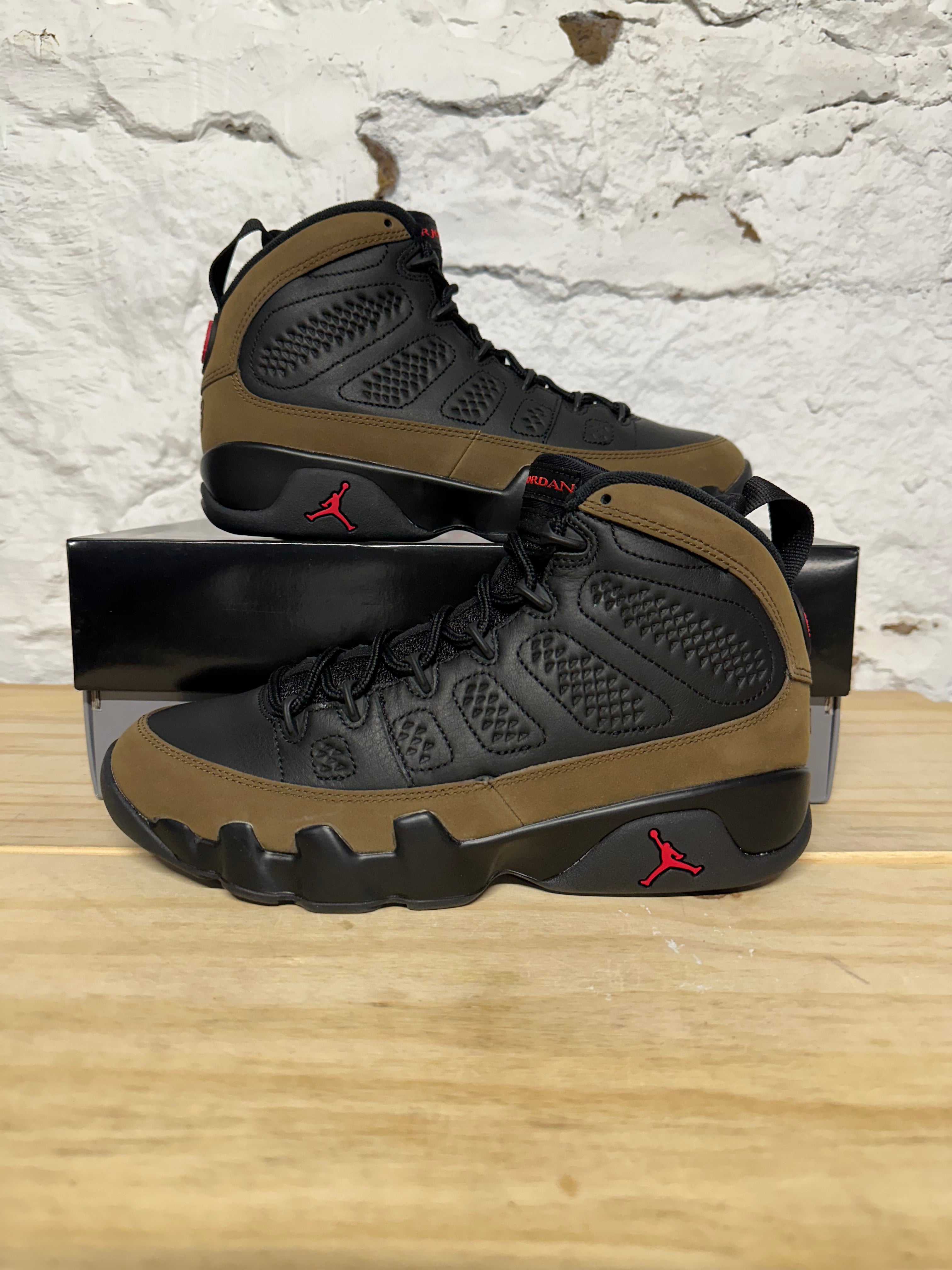 Air Jordan 9 Olive Sz 7.5 DS