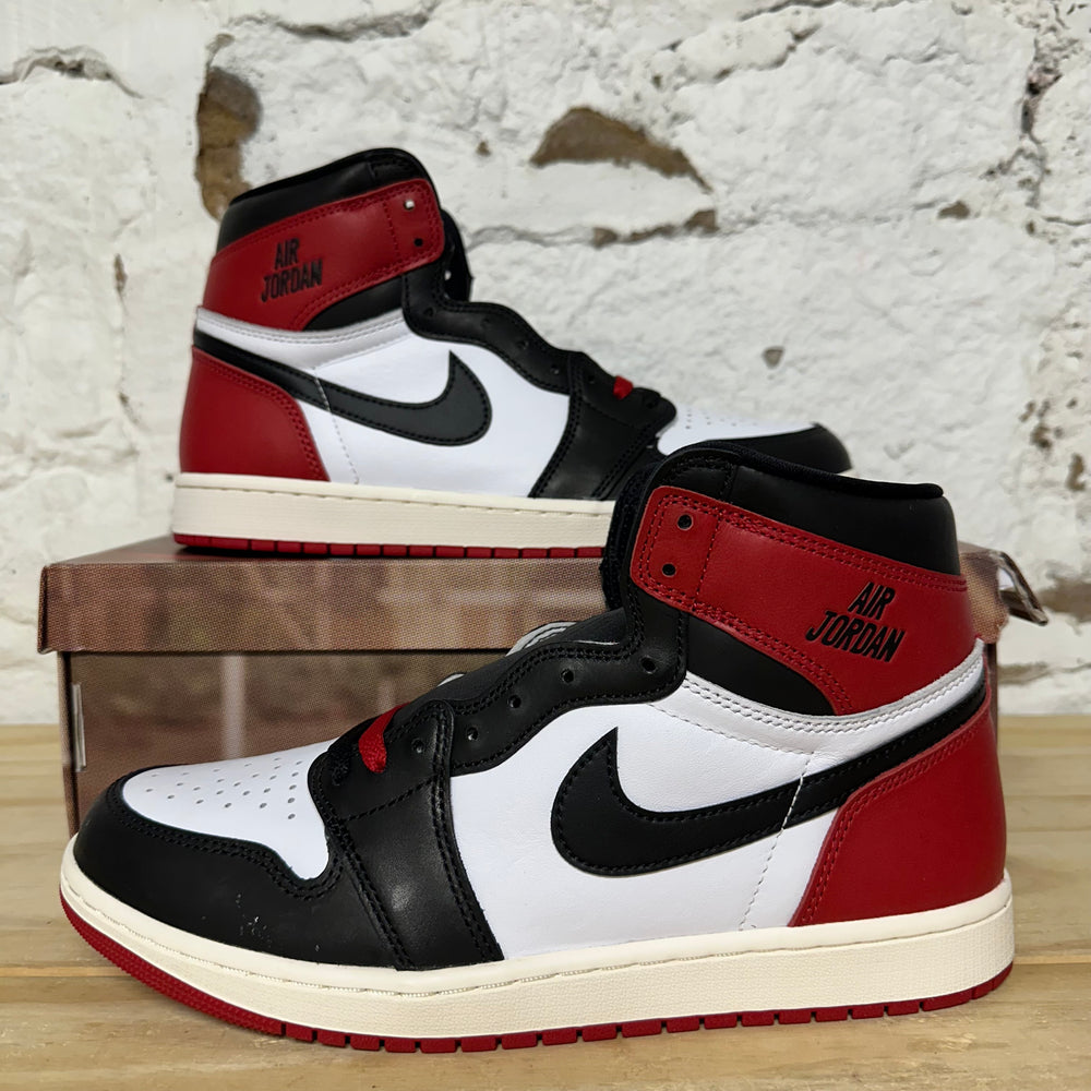 Air Jordan 1 High Black Toe Reimagined Sz 10.5 DS
