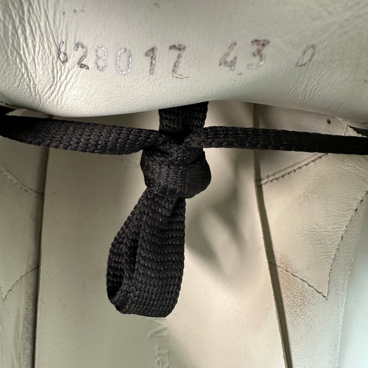 Alexander McQueen White Studded Tab Black White Sneaker Sz 10 (43)