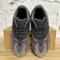 Yeezy 700 Mauve Sz 10.5