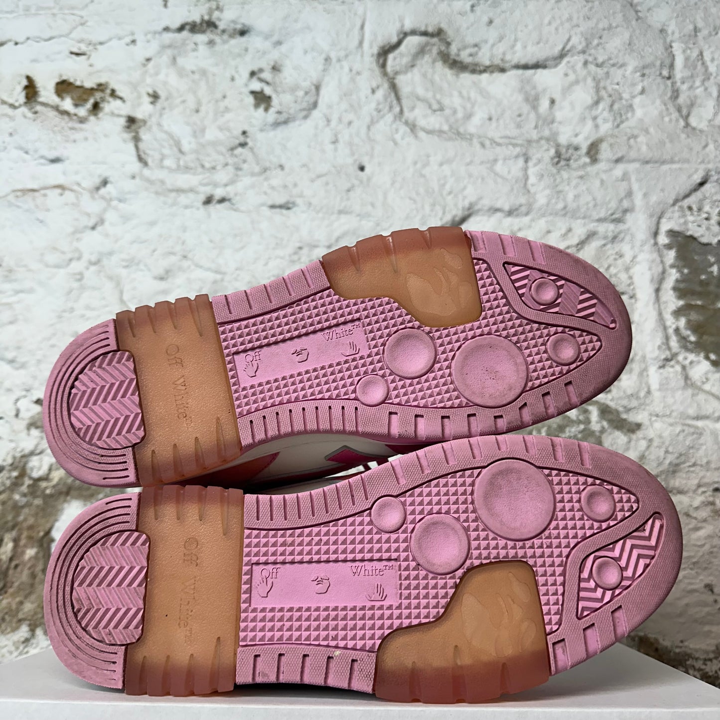 Off White Out Of Office Pink Camo Sneaker Sz 9 (42)