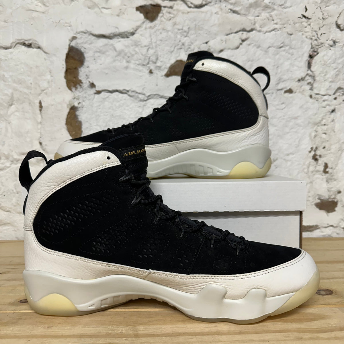 Air Jordan 9 City of Flight Sz 12
