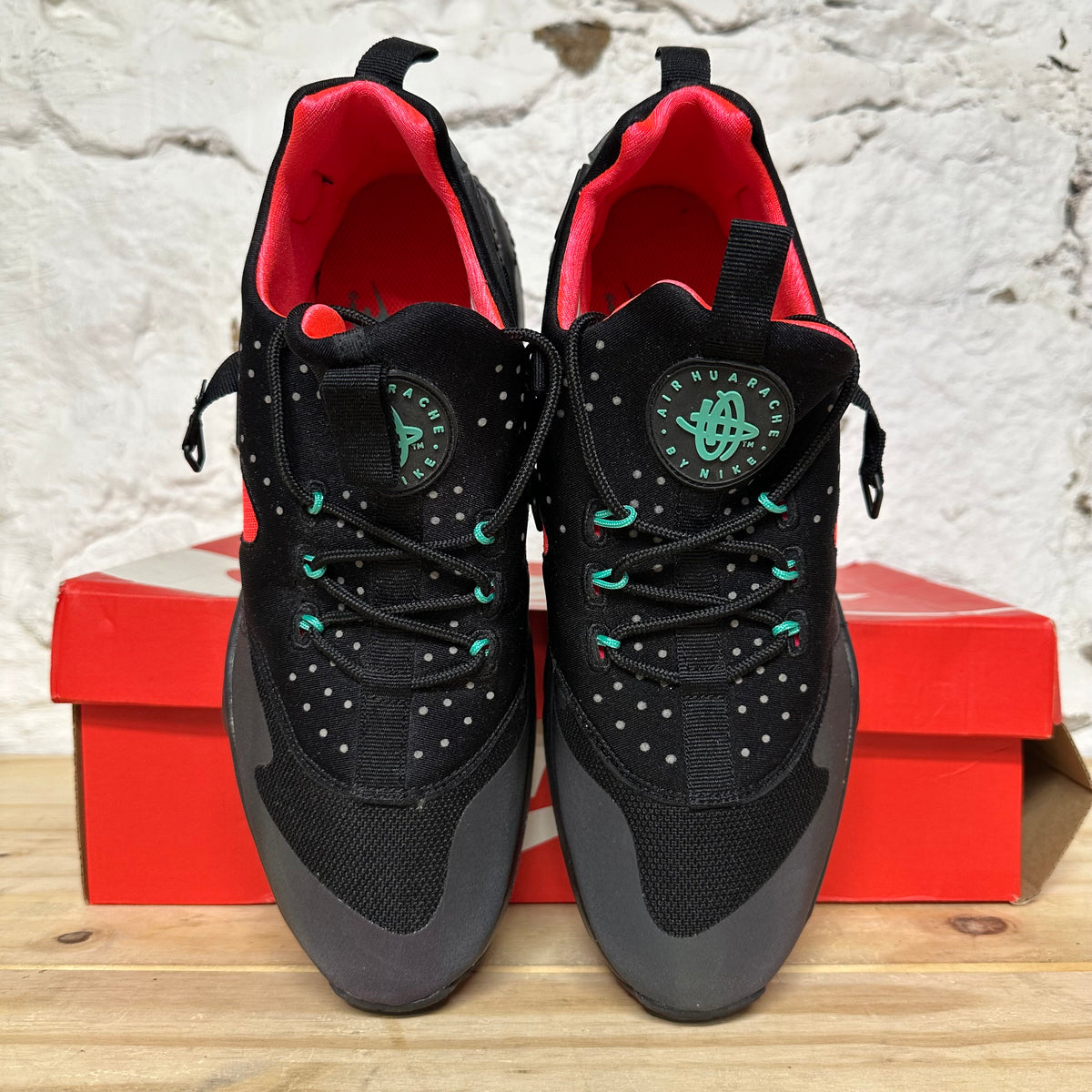 Nike Air Huarache Utility Hologram Sz 10 DS