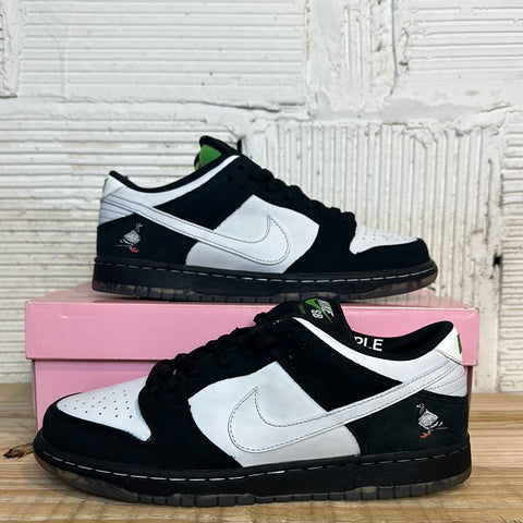 Nike SB Dunk Low Staple Panda Pigeon Sz 8.5
