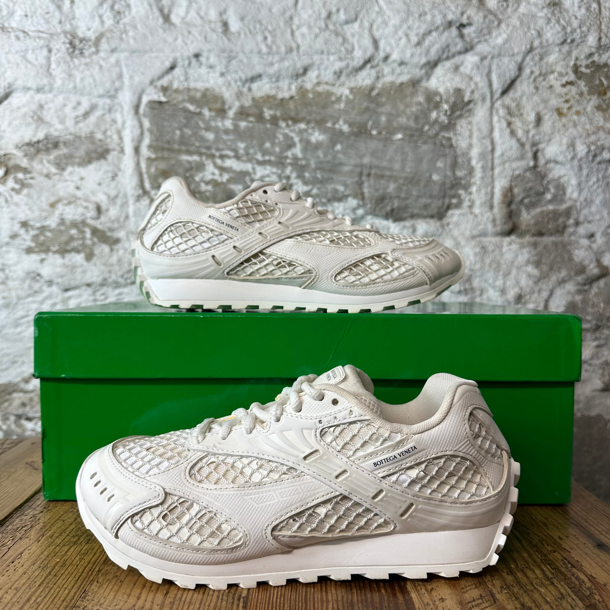 Bottega Veneta White Orbit Sneaker Sz 6.5 (39)