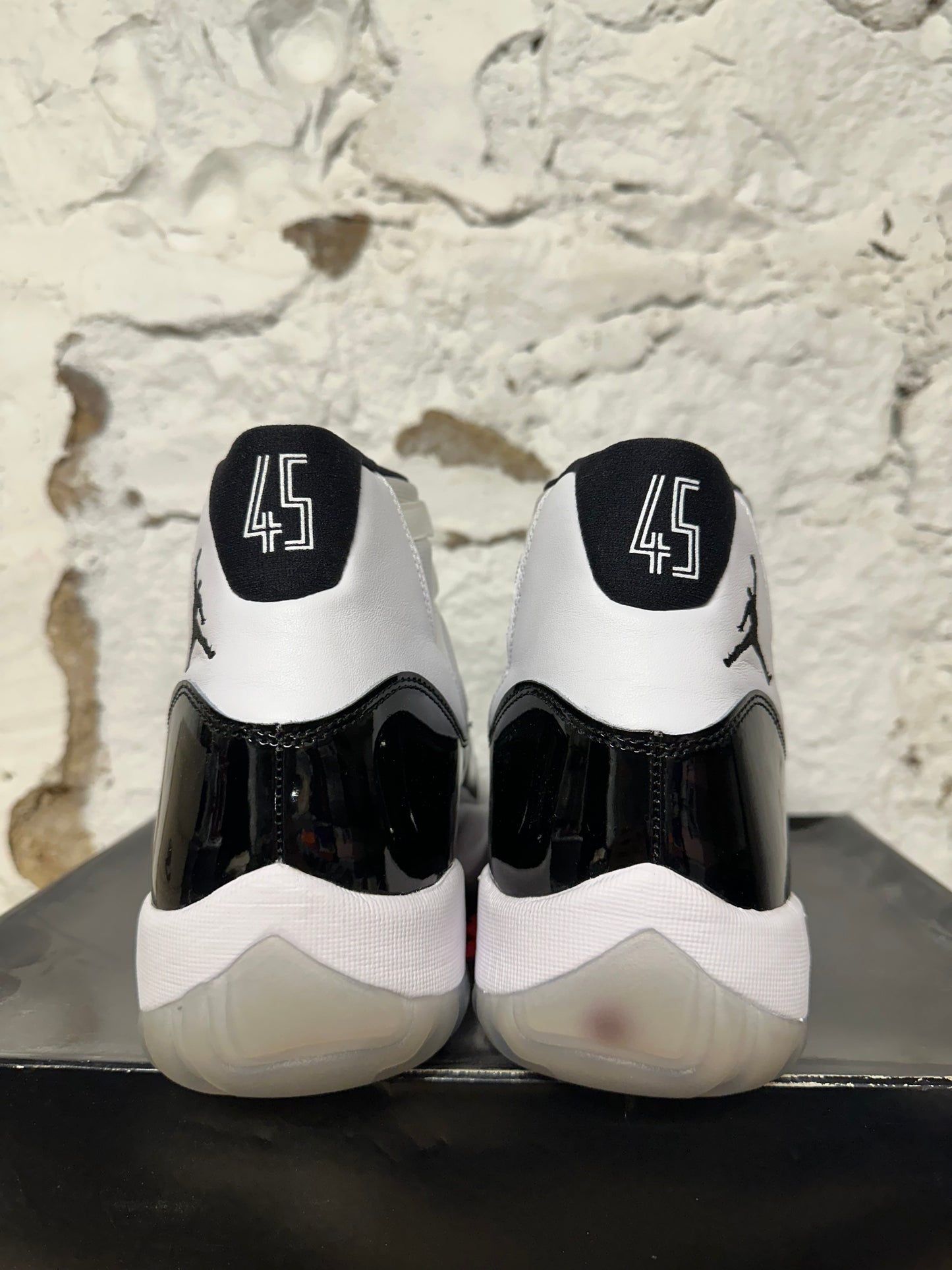 Air Jordan 11 Concord (2018) Sz 12 DS
